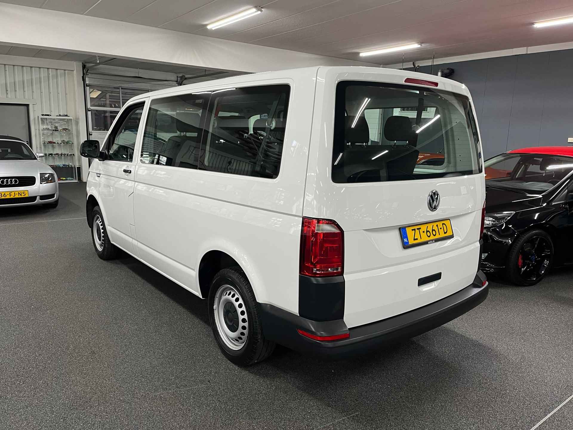 Volkswagen Transporter Kombi 2.0 TDI L1H1 9-persoons - 8/25