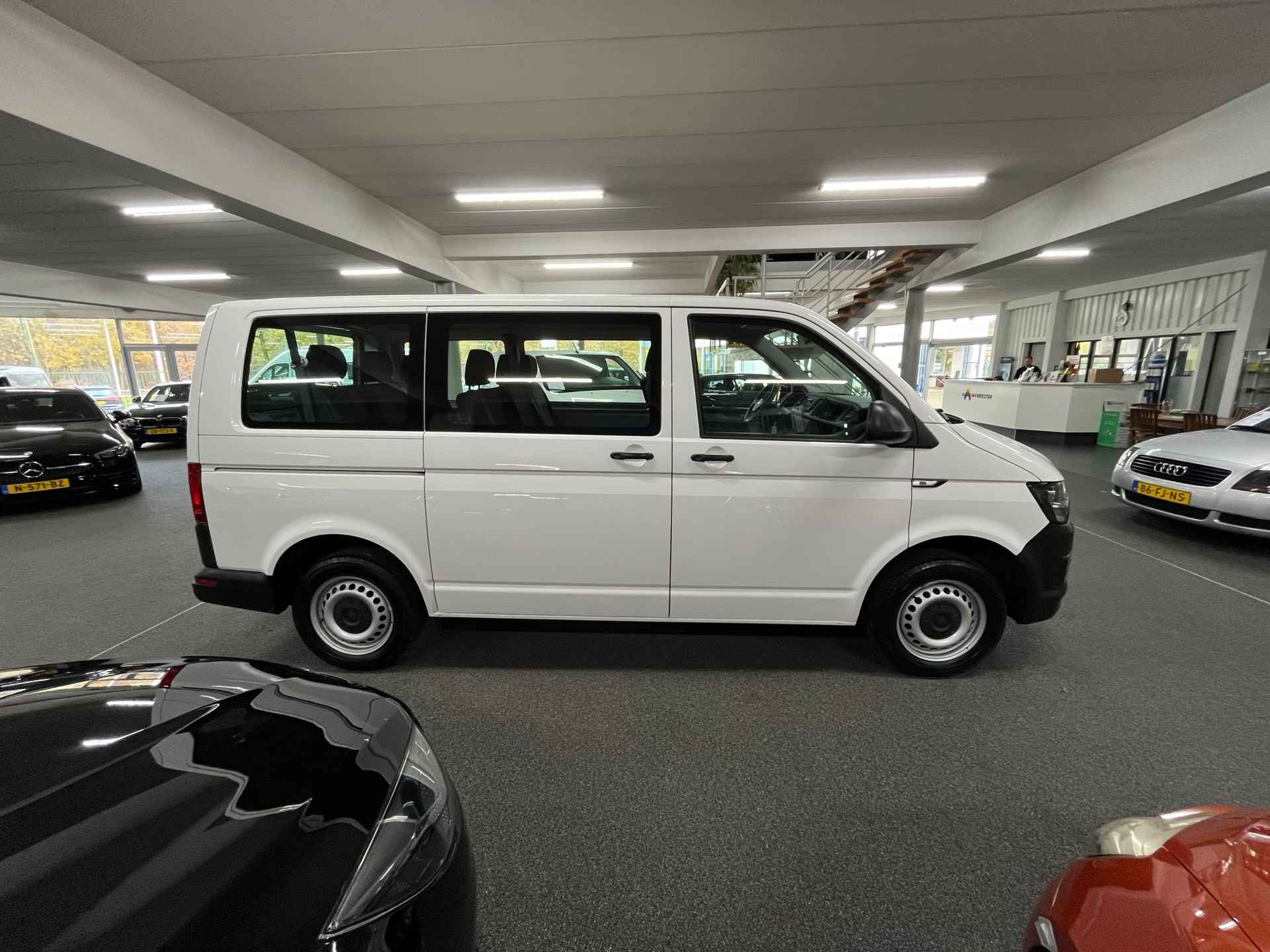 Volkswagen Transporter Kombi 2.0 TDI L1H1 9-persoons - 11/25