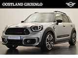 MINI Countryman Cooper SE ALL4 JCW Automaat / Premium Plus Pakket / Panoramadak / Achteruitrijcamera / Comfort Access / Active Cruise Control / Head-Up / LED / Park Assistant