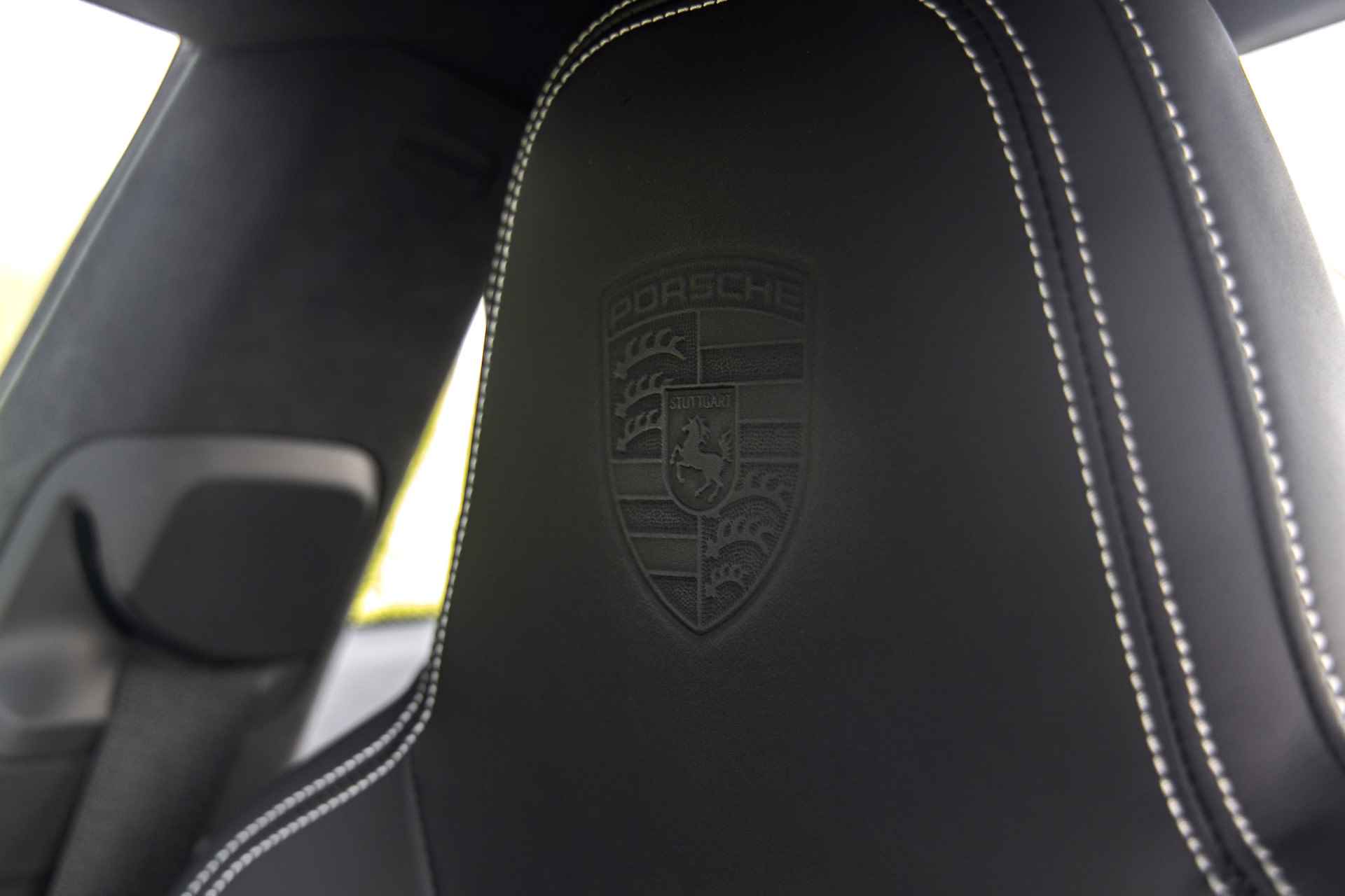 Porsche 911 4.0 GT3 Touring | PCCB | LED Matrix | Carbon dak | Interieur Carbon mat | Adapt. stoelen | Bose | Geen circuit km! | Liftsysteem vooras | incl. Winterset en gereedschap - 30/61