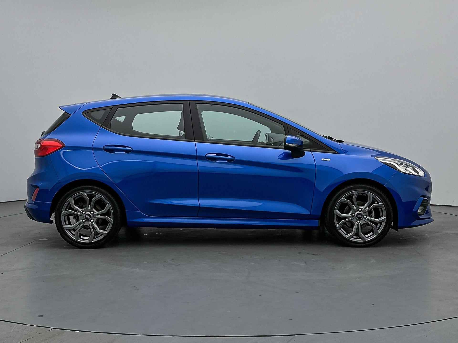 Ford Fiesta ST-Line 125 pk | Navigatie | Parkeersensoren Achter | Sportonderstel | Verwarmde Sportstoelen | Keyless Start | LED Dagrijverlichting | DAB Ontvanger | Climate Control | Cruise Control | 17" Lichtmetalen Velgen | Apple Carplay/Android Auto | - 10/37