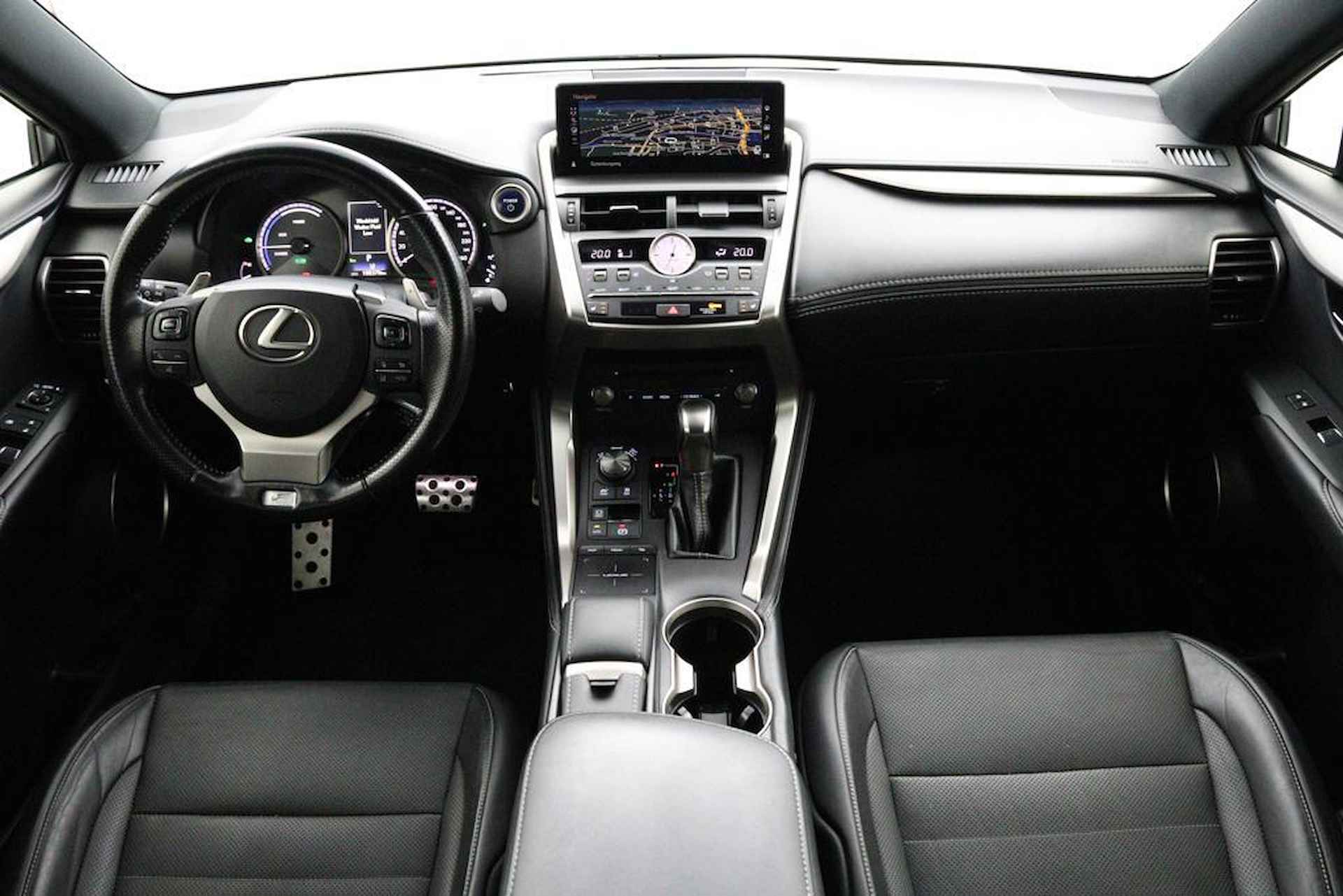 Lexus NX 300h AWD F Sport Line | Apple Carplay | Adaptief demping systeem | Stoelverwarming - 4/47