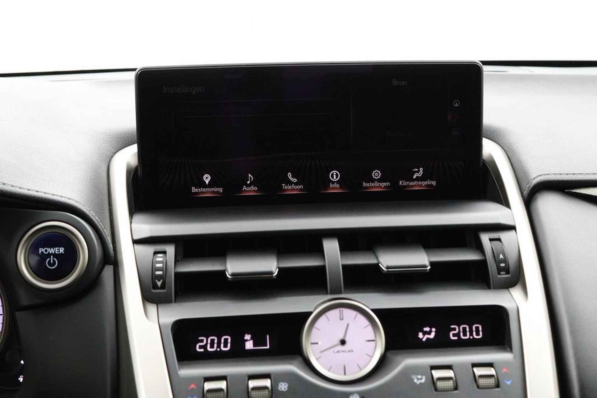 Lexus NX 300h AWD F Sport Line | Apple Carplay | Adaptief demping systeem | Stoelverwarming - 8/47