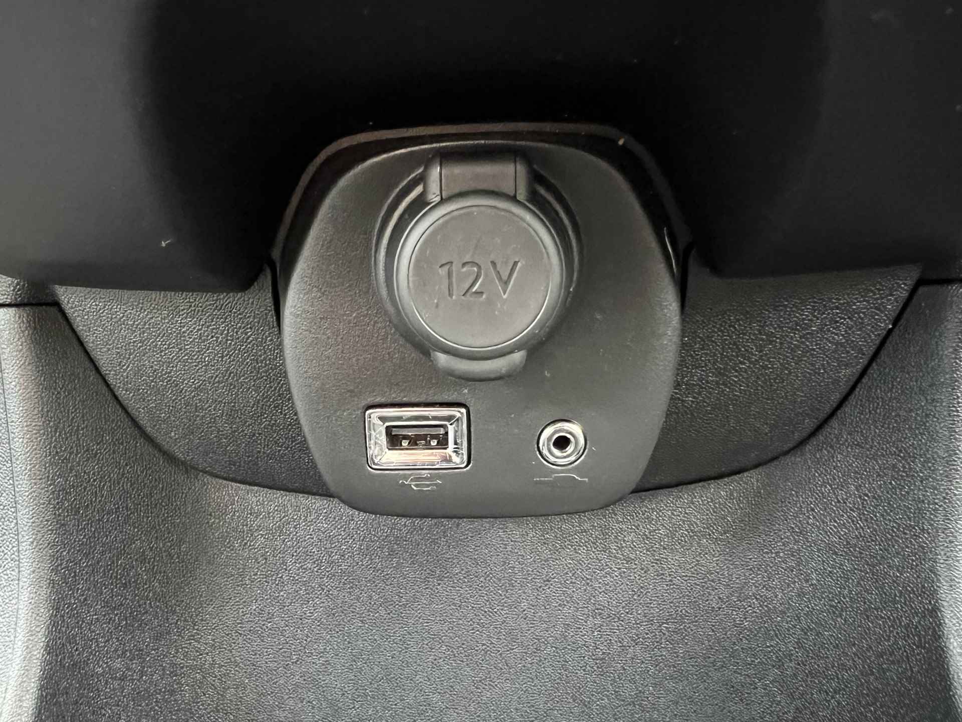 Toyota Aygo 1.0 VVT-i x-fun dealer onderhouden | NL Auto | Airco - 16/27