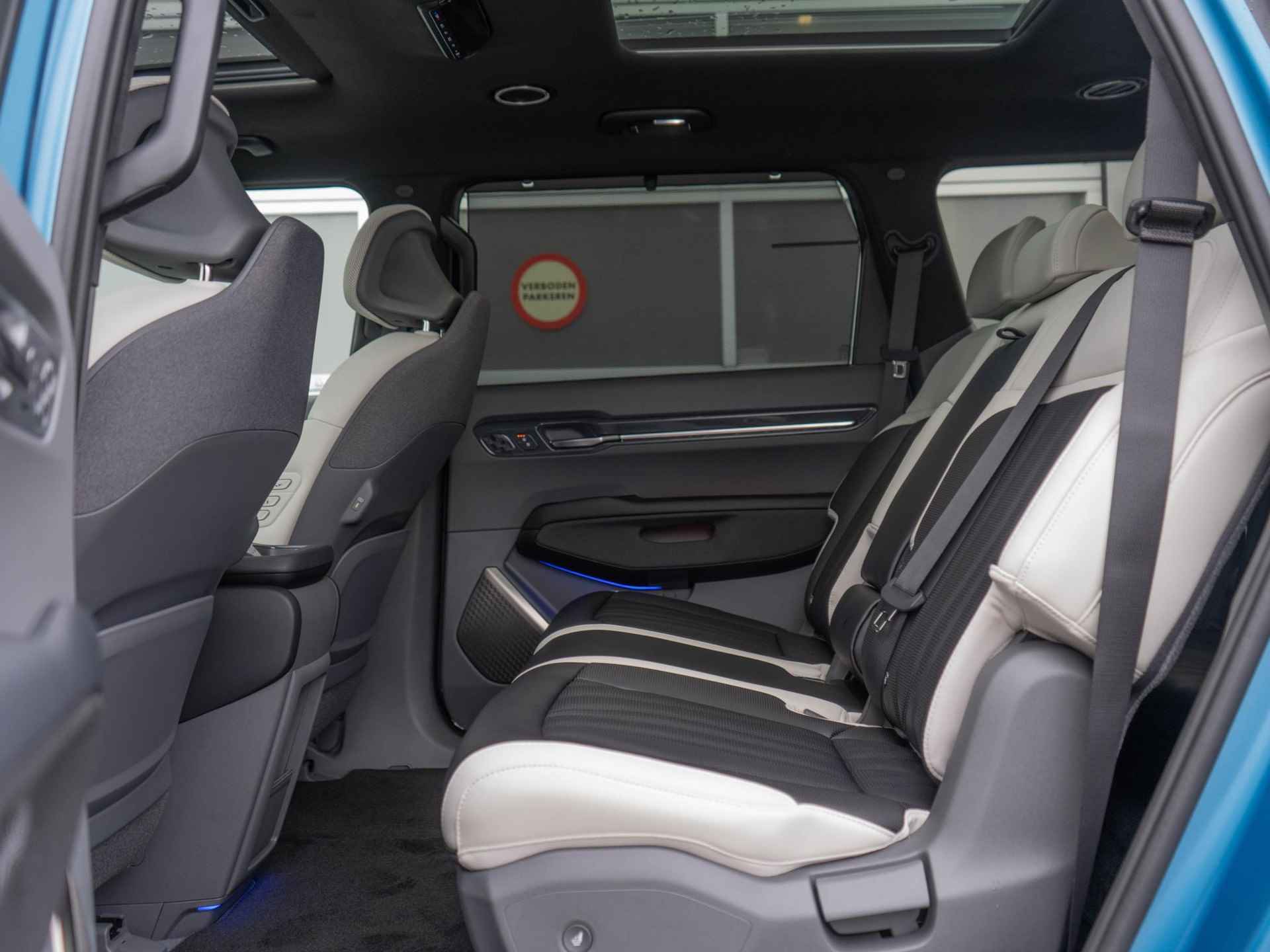 Kia EV9 Launch Edition GT-Line AWD 99.8 kWh - 40/49