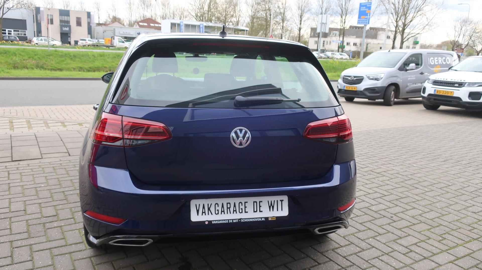 Volkswagen Golf 1.6 TDI Highline 2 X R line Binnen en Buiten !! + Winterset - 3/44