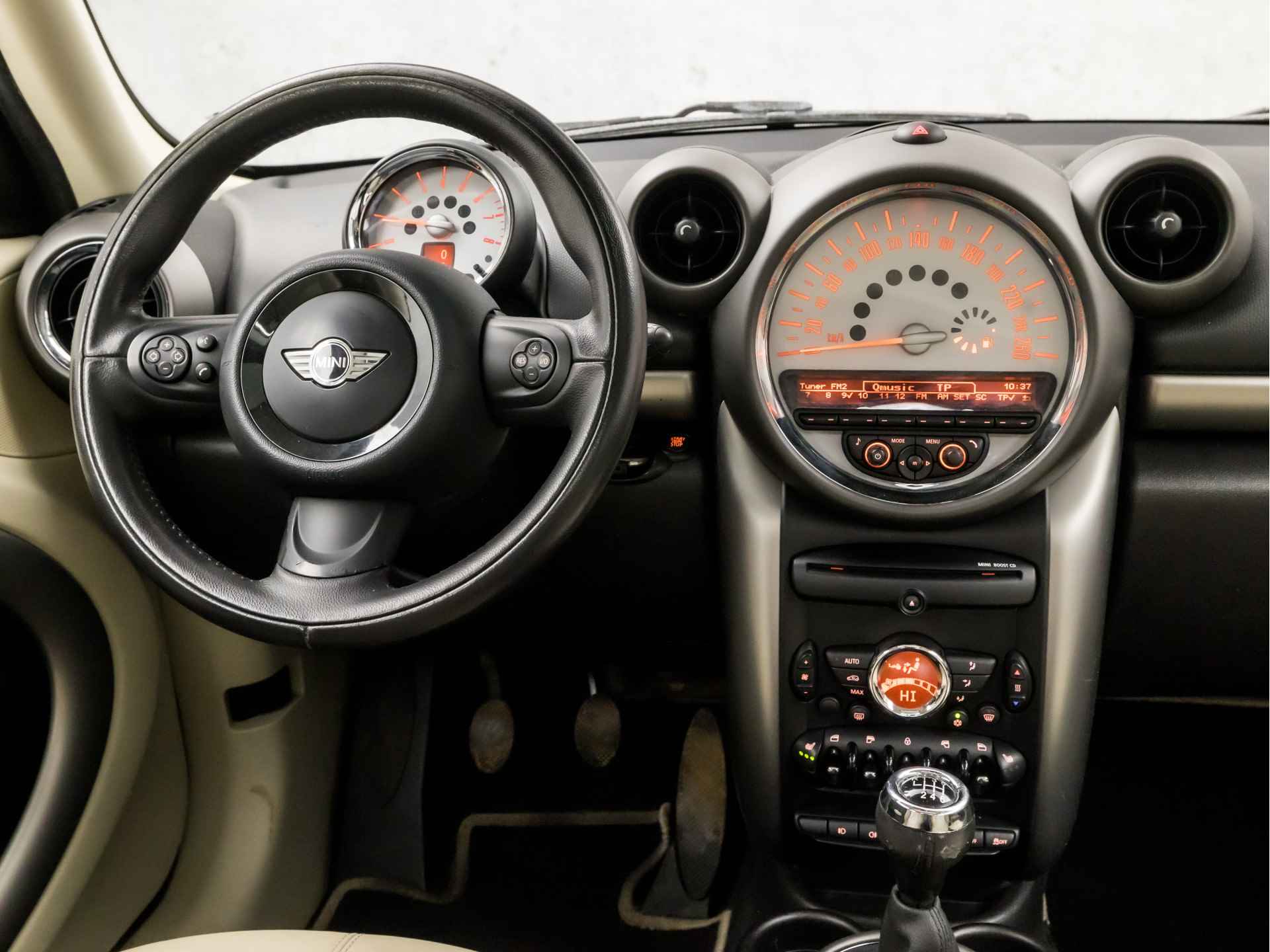 MINI Countryman 1.6 Cooper Luxury (PANORAMADAK, CLIMATE, STOELVERWARMING, CRUISE, LEDEREN SPORTSTOELEN, ARMSTEUN, PARKEERSENSOREN, NIEUWE APK, LM VELGEN, NIEUWSTAAT) - 7/31