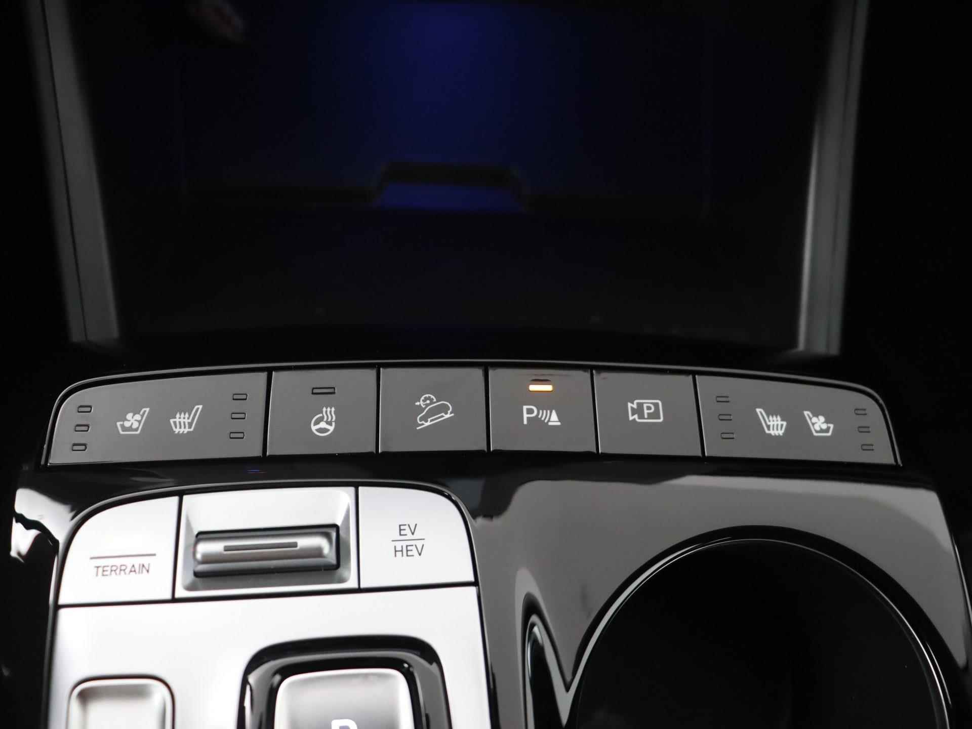 Hyundai Tucson 1.6 T-GDI PHEV Premium 4WD Incl. €6000,- korting - 22/29