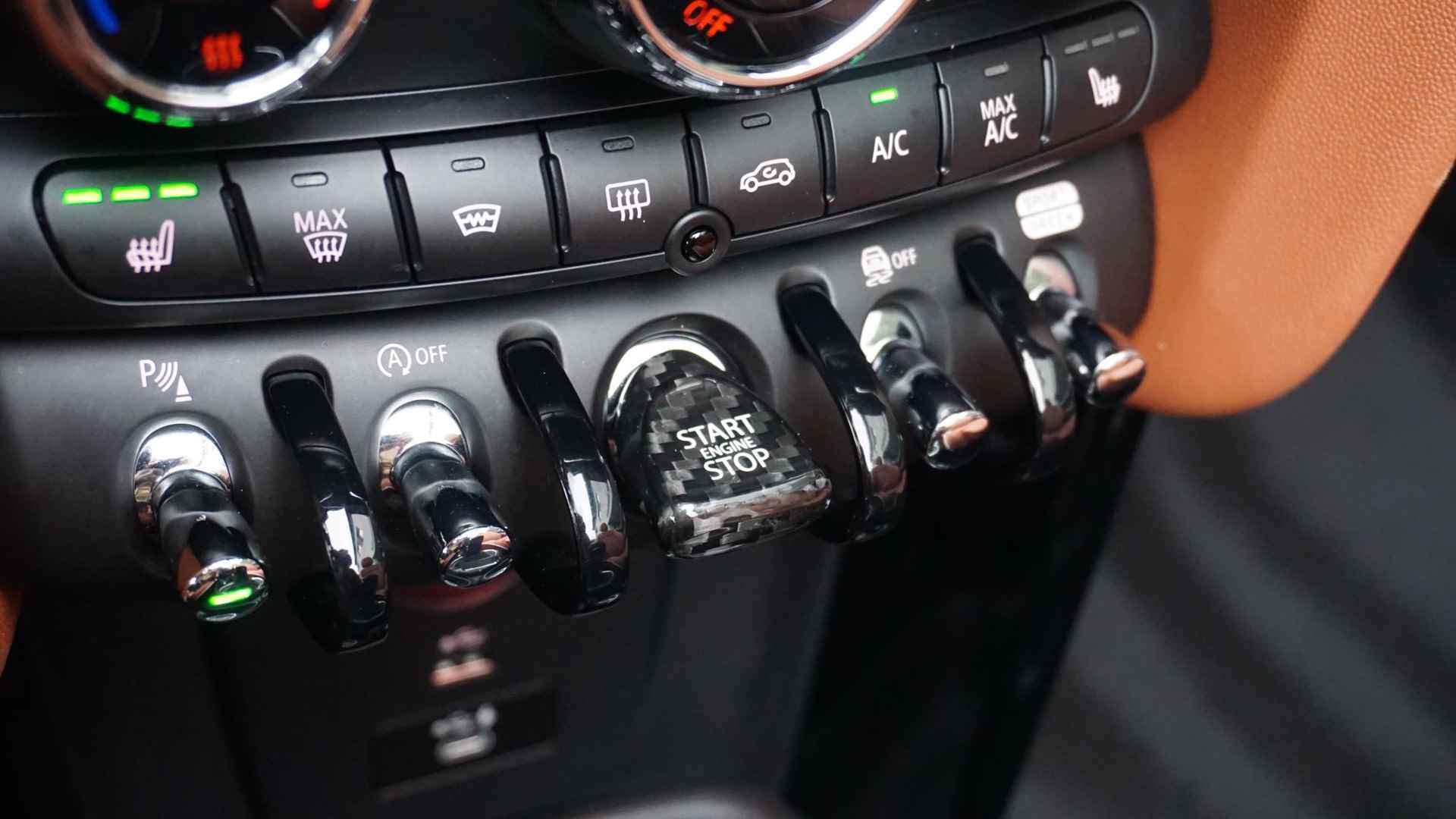 Mini John Cooper Works 2.0 231pk Cabriolet Chili Virtual Cockpit H&K Nappa Leder LED Head-up 18inch LM Black Optik *Complete Mini* - 17/58