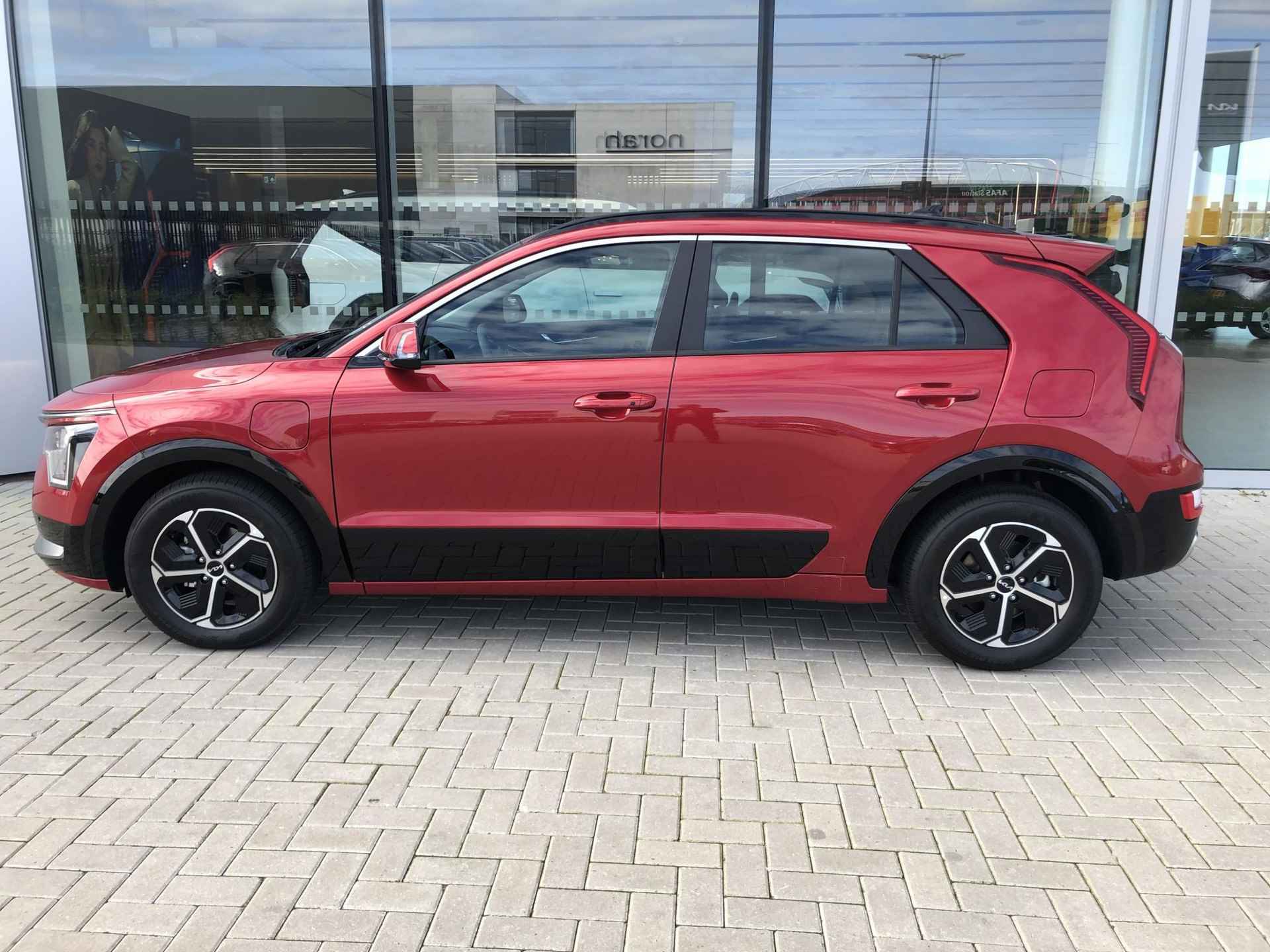 Kia Niro 1.6 GDi PHEV Plug-In Hybrd DynamicLine | Navigatie | Camera | Ad. Cruise | Smart Key | PDC V+A | LMV 16 inch | Nieuw! - 4/33