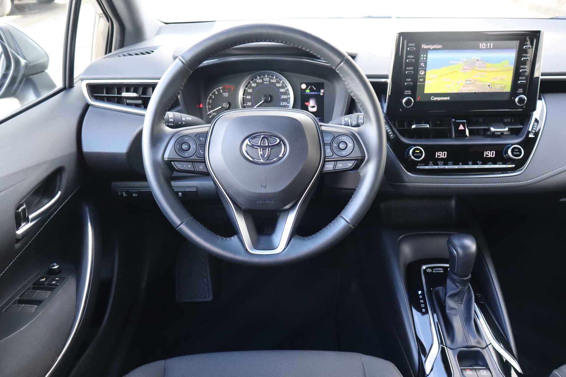 Toyota Corolla Touring Sports 1.8 Hybrid Active NL-Auto!! Carplay I Camera I Adap.Cruise -- HEMELVAARTSDAG GEOPEND VAN 11.00 T/M 15.00 UUR -- - 9/29