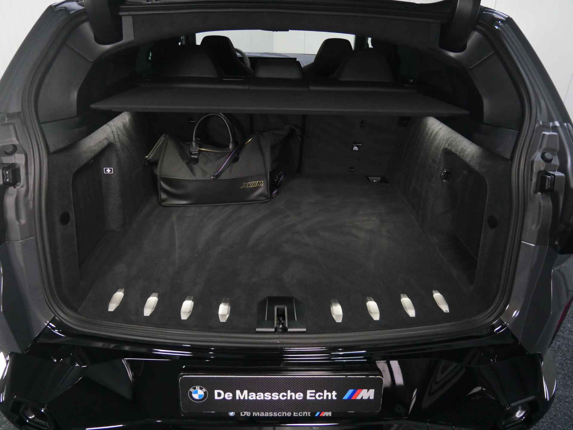 BMW XM PHEV 50e High Executive Automaat / Trekhaak / Bowers & Wilkins / AC Schnitzer velgen / Adaptief M Onderstel Professional / Stoelventilatie / Parking Assistant Plus / Soft-Close - 47/49