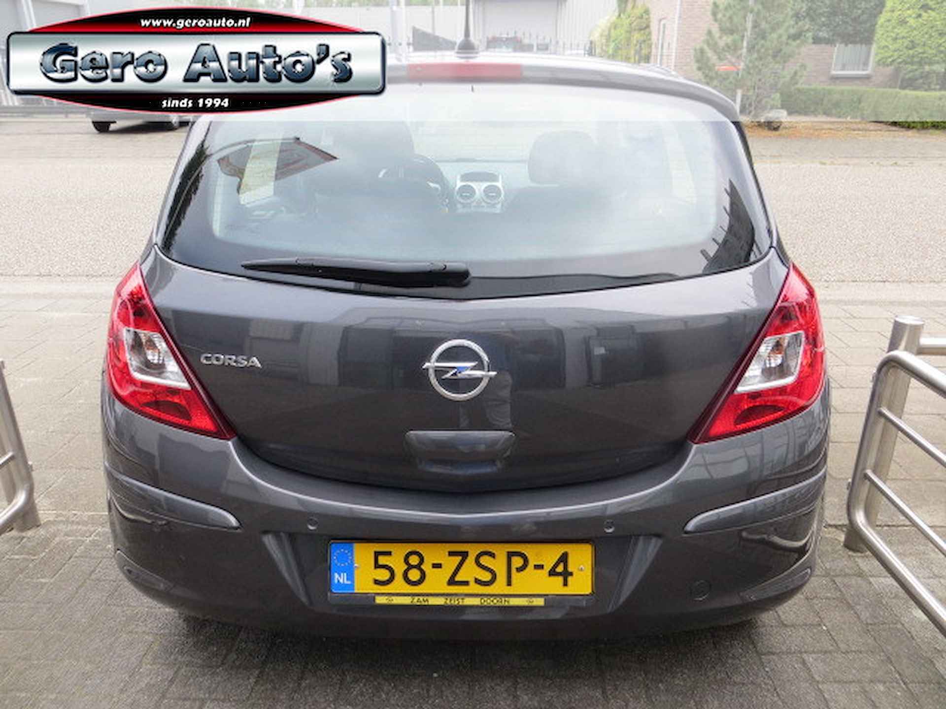 Opel Corsa 1.2 EcoFlex Anniversay Edition LPG 5 deurs ,airco lmv elec pakket - 6/18