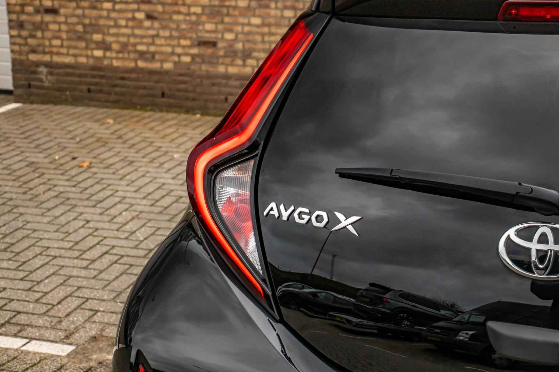 Toyota Aygo X 1.0 VVT-i S-CVT Premium, Automaat, Carplay - 23/25