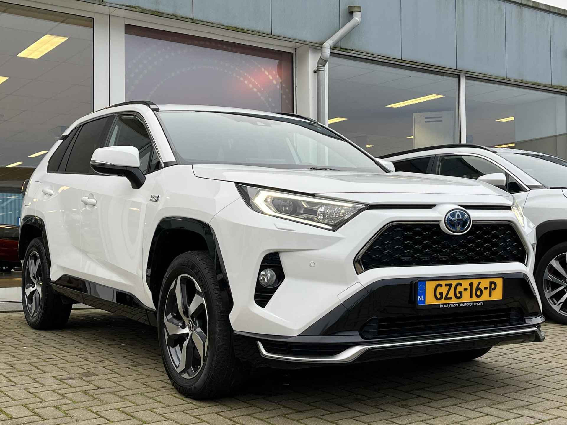 Toyota RAV4 2.5 Plug-in Hybrid AWD Business Plus Trekhaak | 1500kg trekgewicht | Leder | Apple Carplay/Android Auto | Stoel/Stuurverwarming | Adaptive cruise control | Buitenspiegels elektr. Inklapbaar | - 5/42