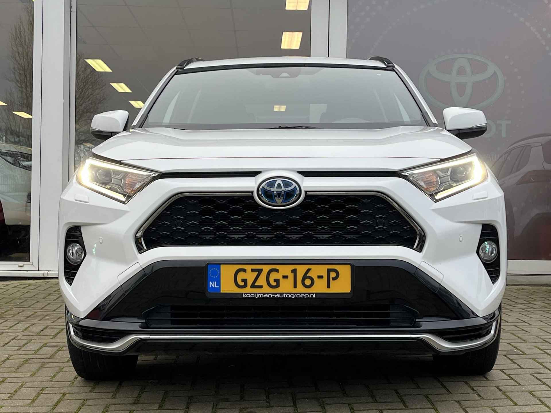 Toyota RAV4 2.5 Plug-in Hybrid AWD Business Plus Trekhaak | 1500kg trekgewicht | Leder | Apple Carplay/Android Auto | Stoel/Stuurverwarming | Adaptive cruise control | Buitenspiegels elektr. Inklapbaar | - 6/42