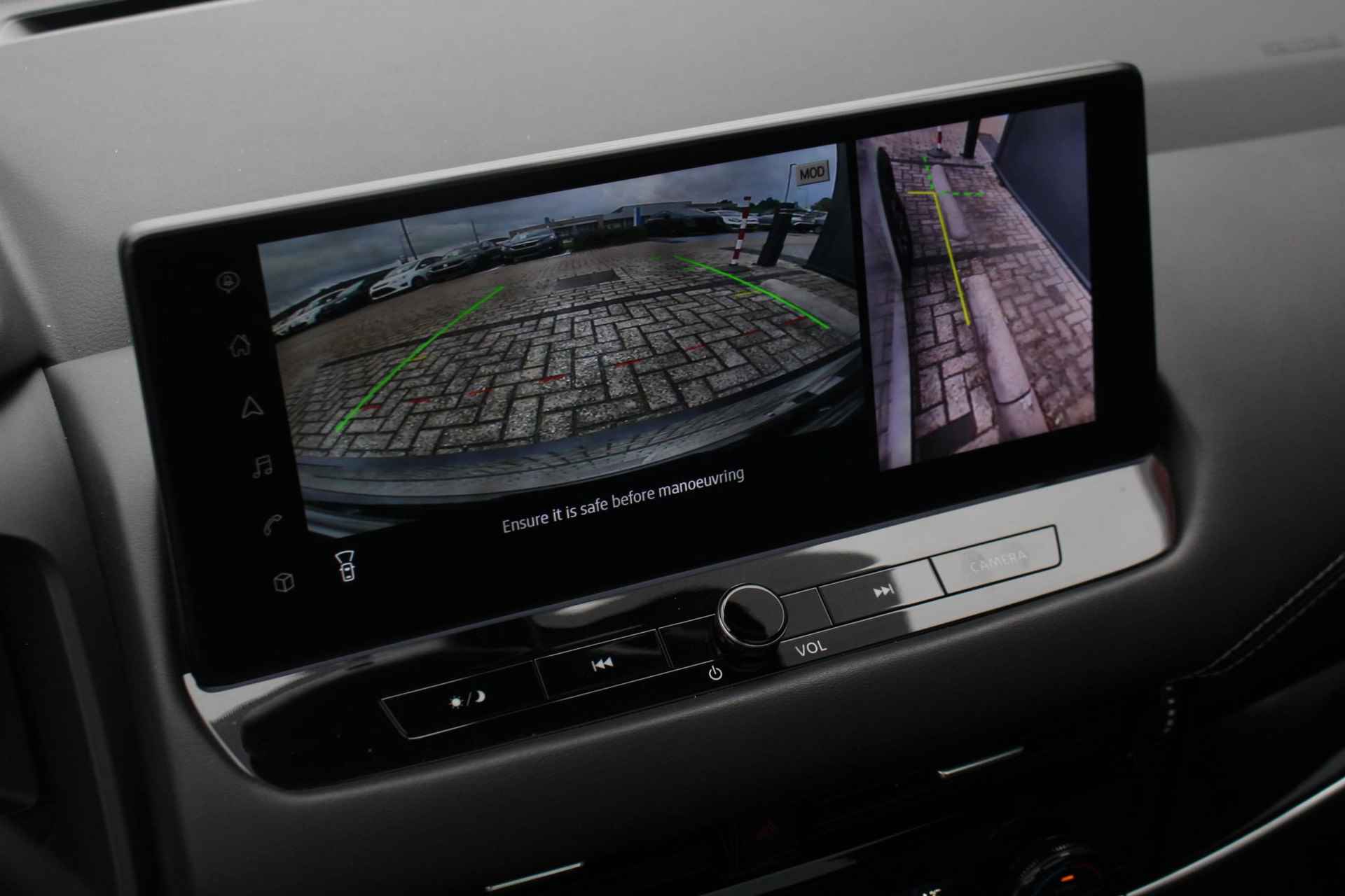 Nissan Qashqai 1.3 MHEV N-CONNECTA MT 140pk | Navigatie | Panoramadak | 360 camera | Apple Carplay & Android Auto - 26/38