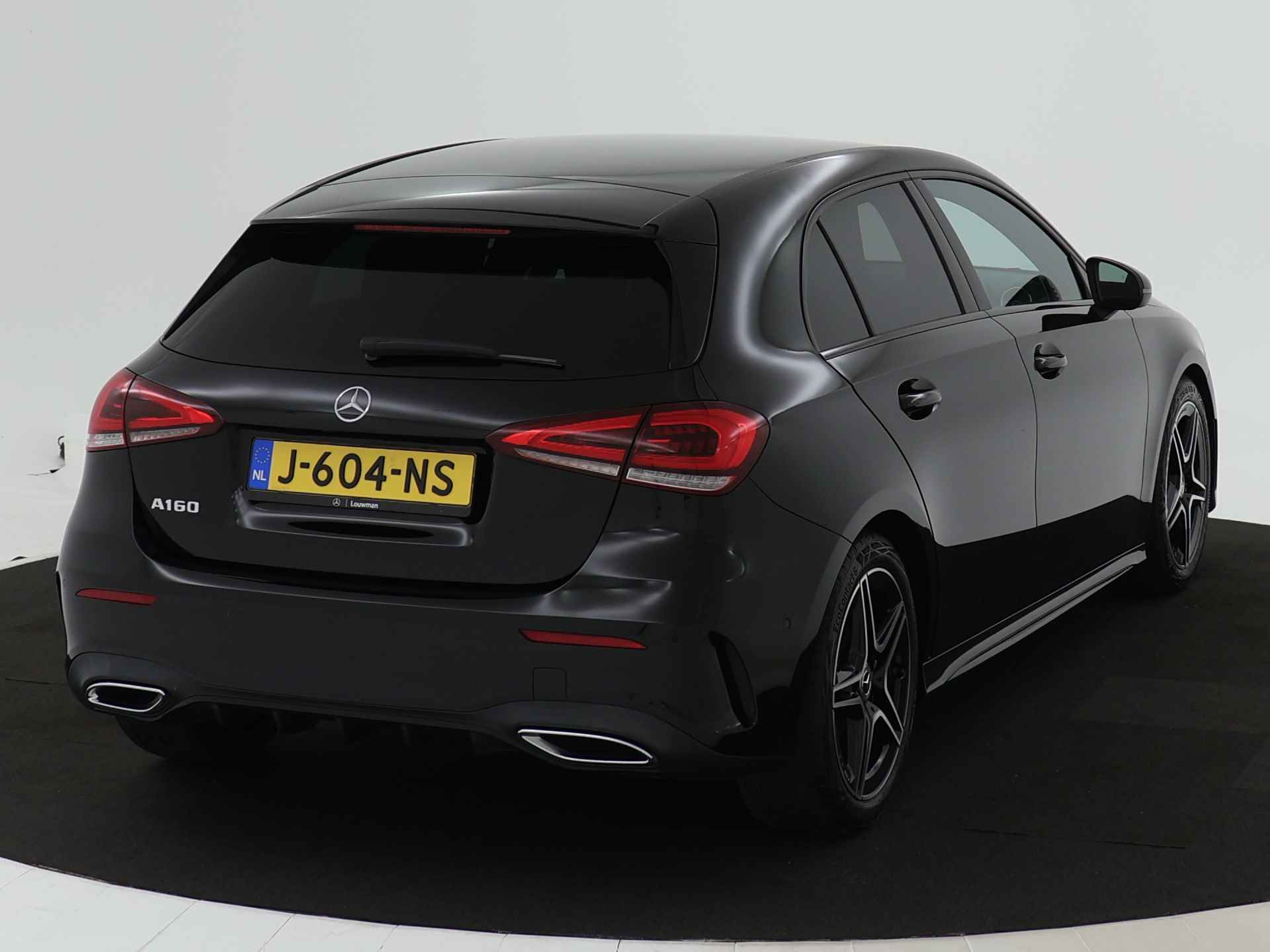 Mercedes-Benz A-Klasse 160 Business Solution AMG | AMG Styling | Night Pakket | Sfeerverlichting | Achteruitrijcamera | Inclusief 24 maanden MB Certified garantie voor Europa. - 19/43