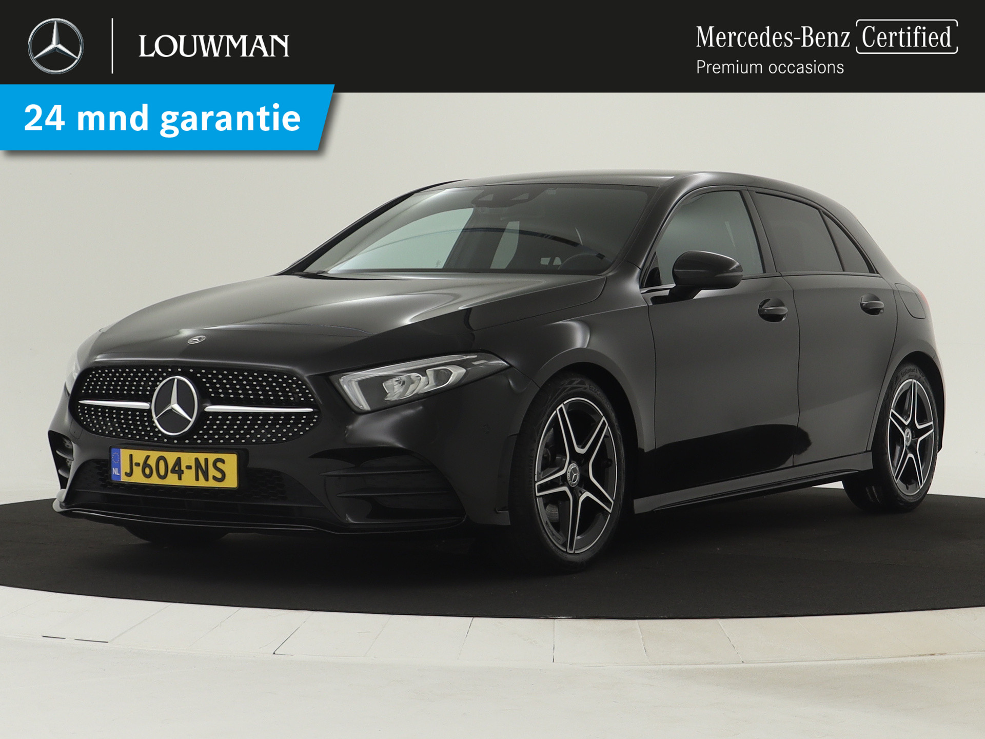 Mercedes-Benz A-Klasse 160 Business Solution AMG | AMG Styling | Night Pakket | Sfeerverlichting | Achteruitrijcamera | Inclusief 24 maanden MB Certified garantie voor Europa.