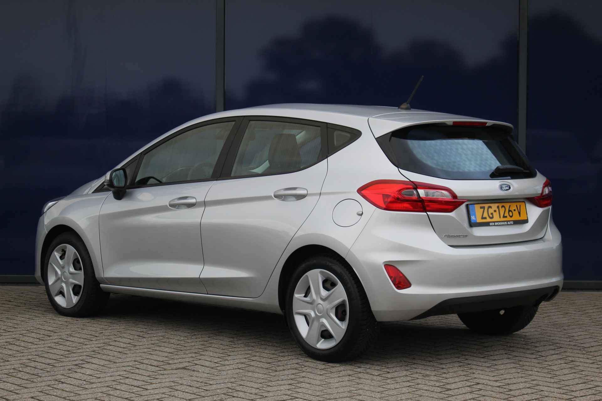 Ford Fiesta 1.1 85PK Trend | All Season | Airco | Bluetooth | Centrale vergrendeling | - 10/32