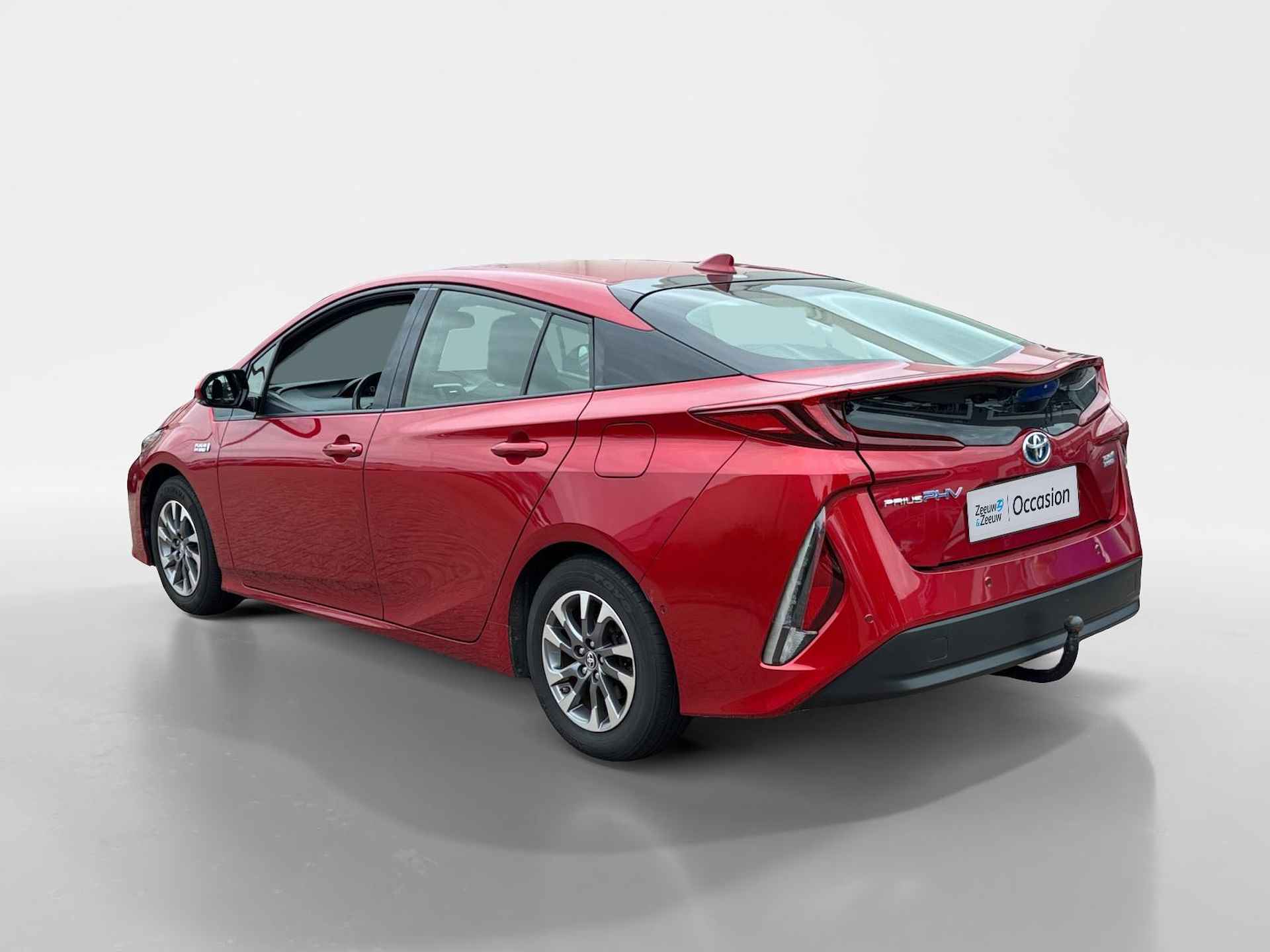 Toyota Prius 1.8 Plug-in Business Plus | JBL | Camera | Head-up | Navigatie | Leder | - 3/41