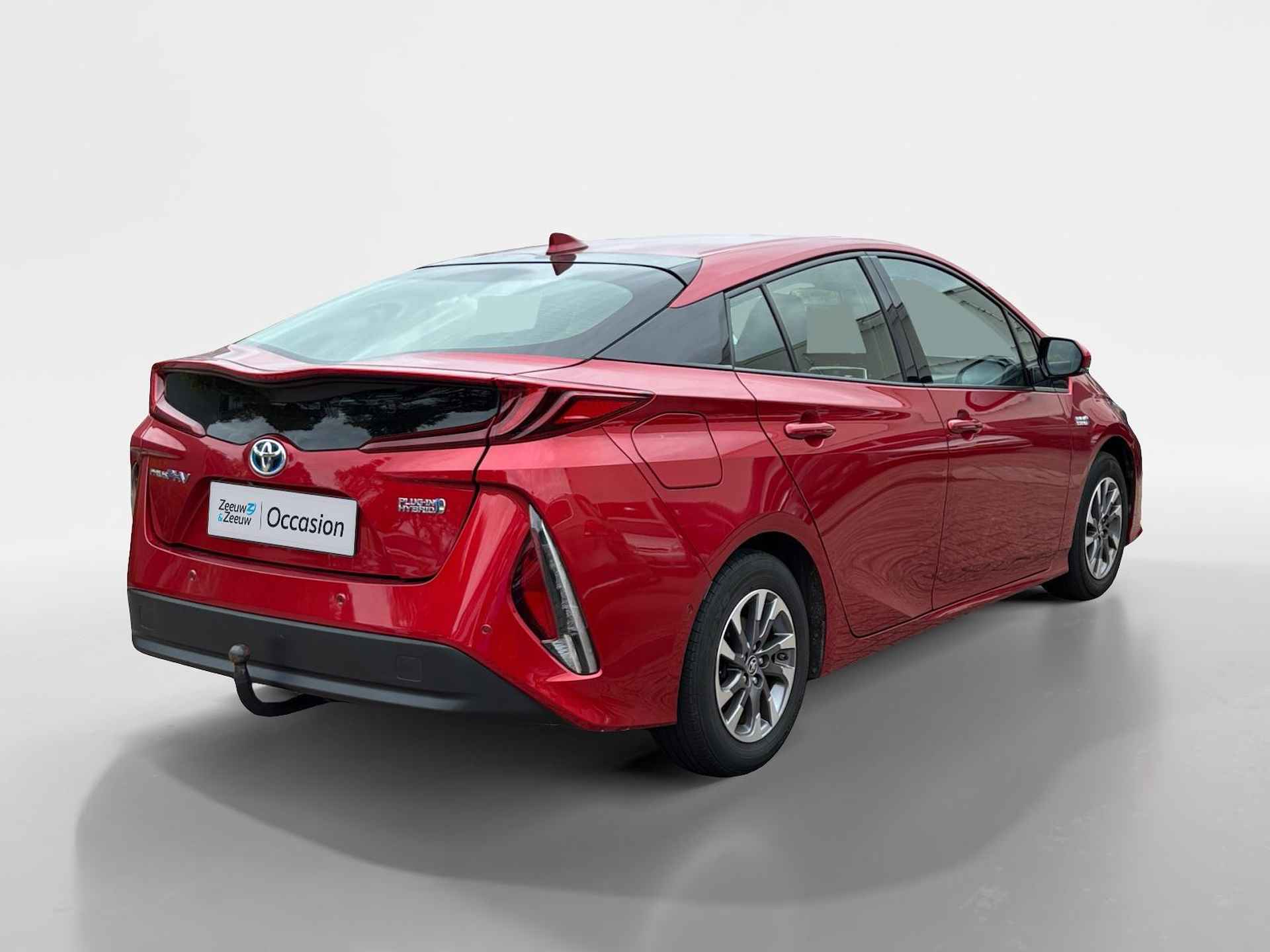 Toyota Prius 1.8 Plug-in Business Plus | JBL | Camera | Head-up | Navigatie | Leder | - 5/41