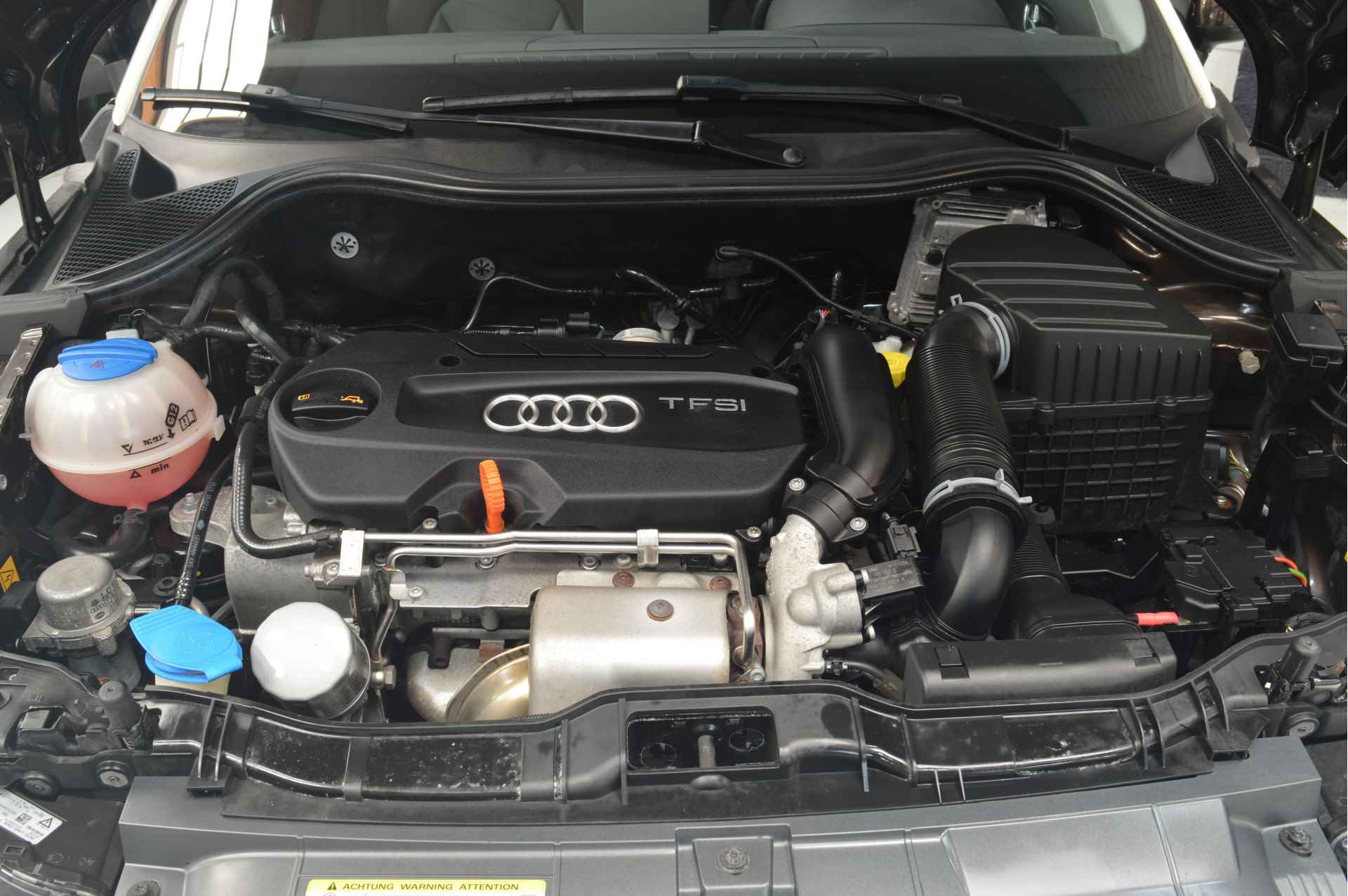 Audi A1 1.4 TFSI Ambition Pro Line Business // AUTOMAAT // 86.000 km // AIRCO // PANO // PDC V&A // NAVI // - 12/30