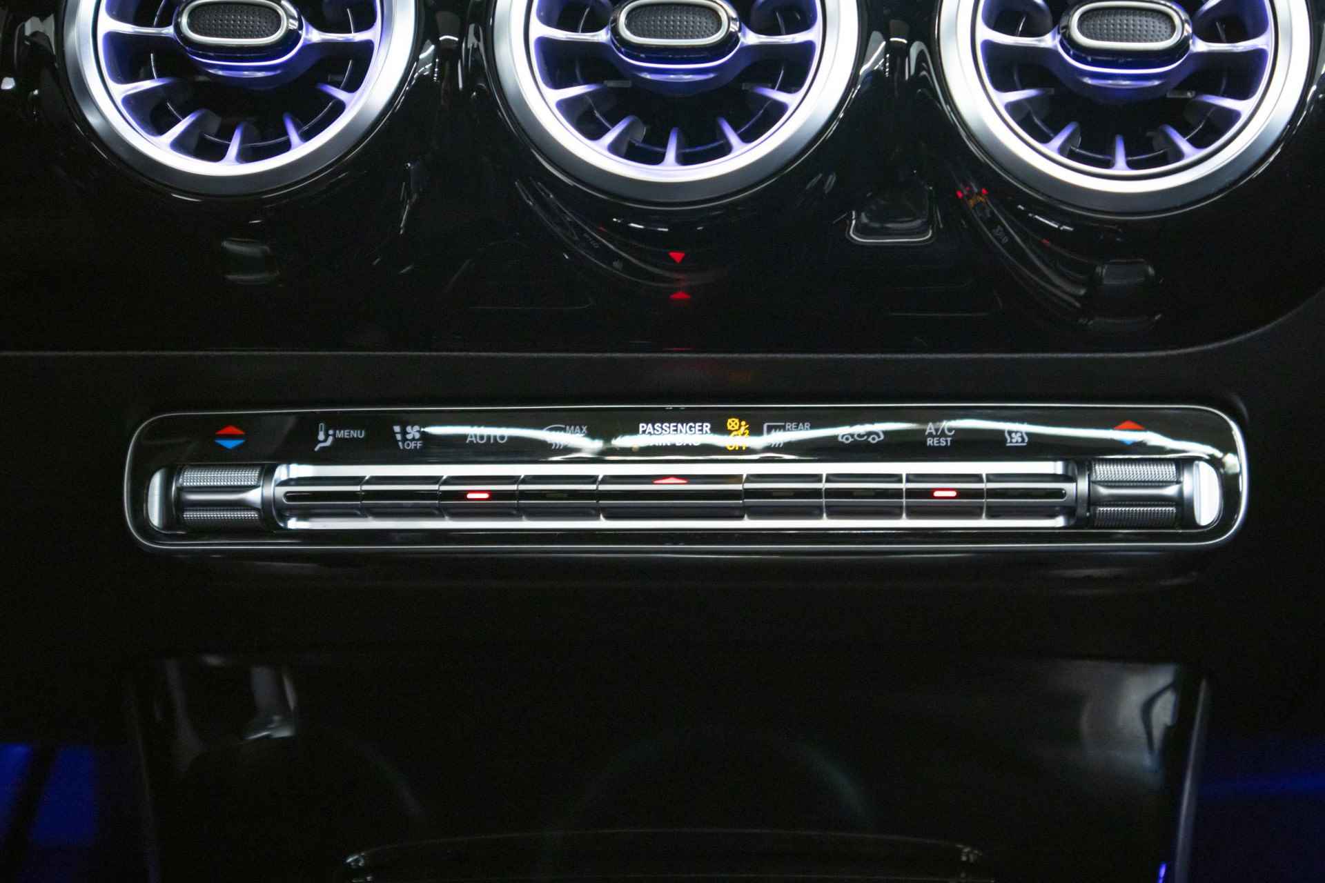 Mercedes-Benz A-klasse 250 e AMG Line | Night Pakket | Panoramadak | Sfeer | - 13/22
