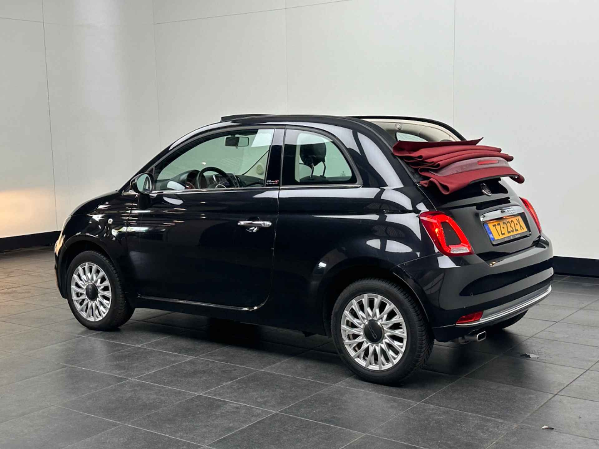 Fiat 500C 1.2 Lounge Automaat | Navigatie | Climate Control | Parkeersensoren | Bluetooth-Telefoonverbinding | !! - 5/21