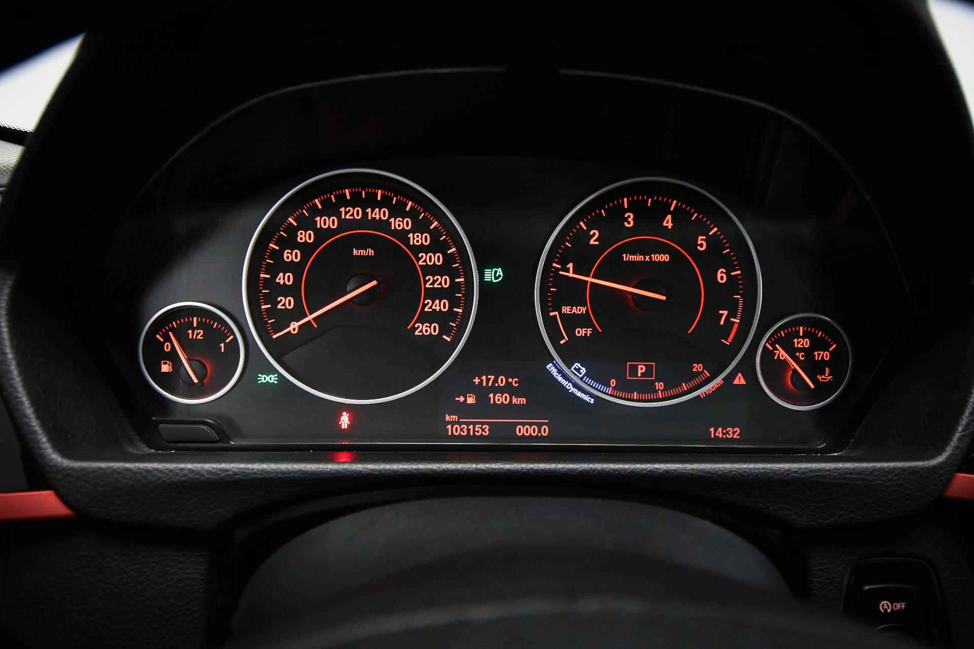 BMW 3-serie Touring 318i Sport | COMFORT / HIGH EXECUTIVE- PACK | ADAPTIVE LED | HEAD UP | LEDER | DAB | 17" | DEALER ONDERHOUDEN - 29/53