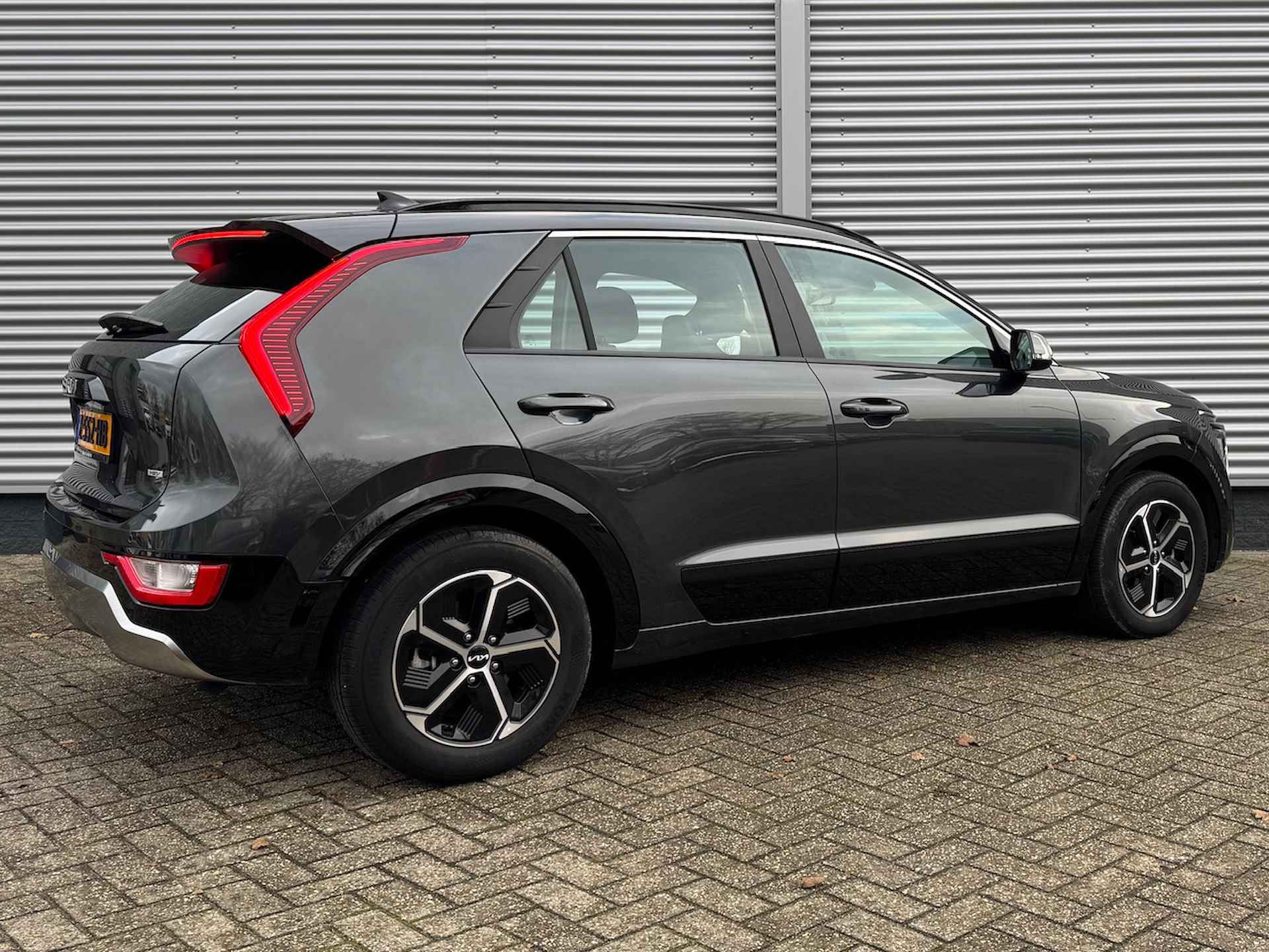 KIA Niro 1.6 GDi Hybrid 141pk DCT6 DynamicLine | Navigatie | Climate Control | Parkeersensoren voor | - 5/42