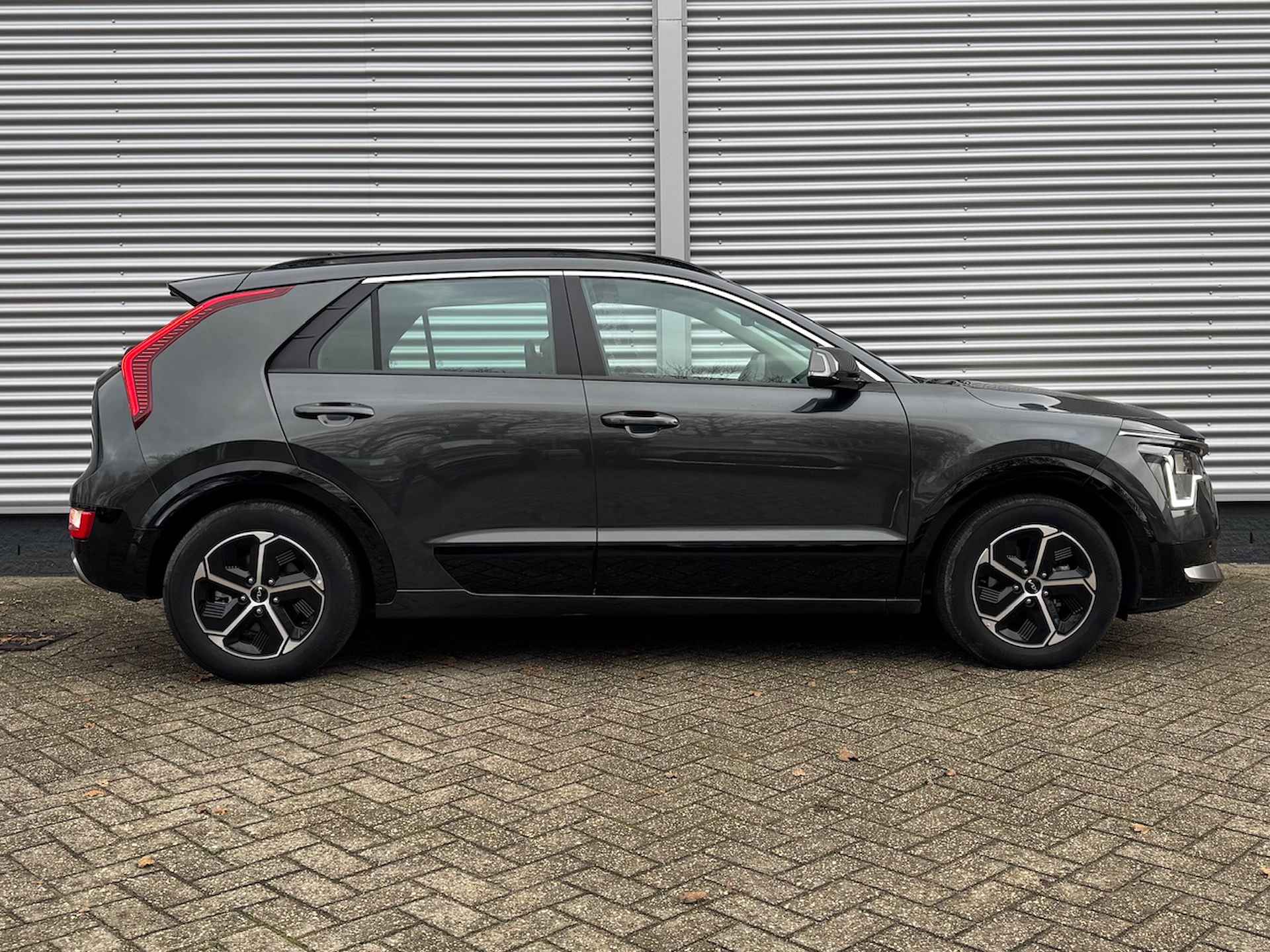 KIA Niro 1.6 GDi Hybrid 141pk DCT6 DynamicLine | Navigatie | Climate Control | Parkeersensoren voor | - 6/42