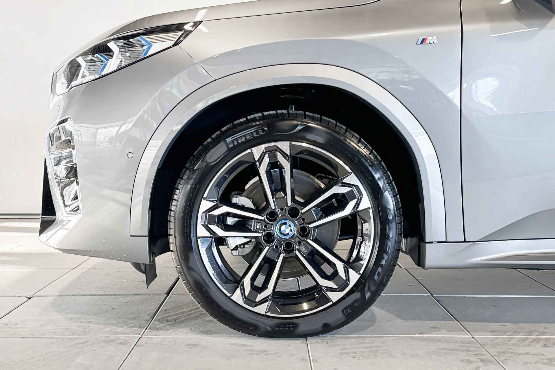 BMW iX2 xDrive30 M Sportpakket - 4/20