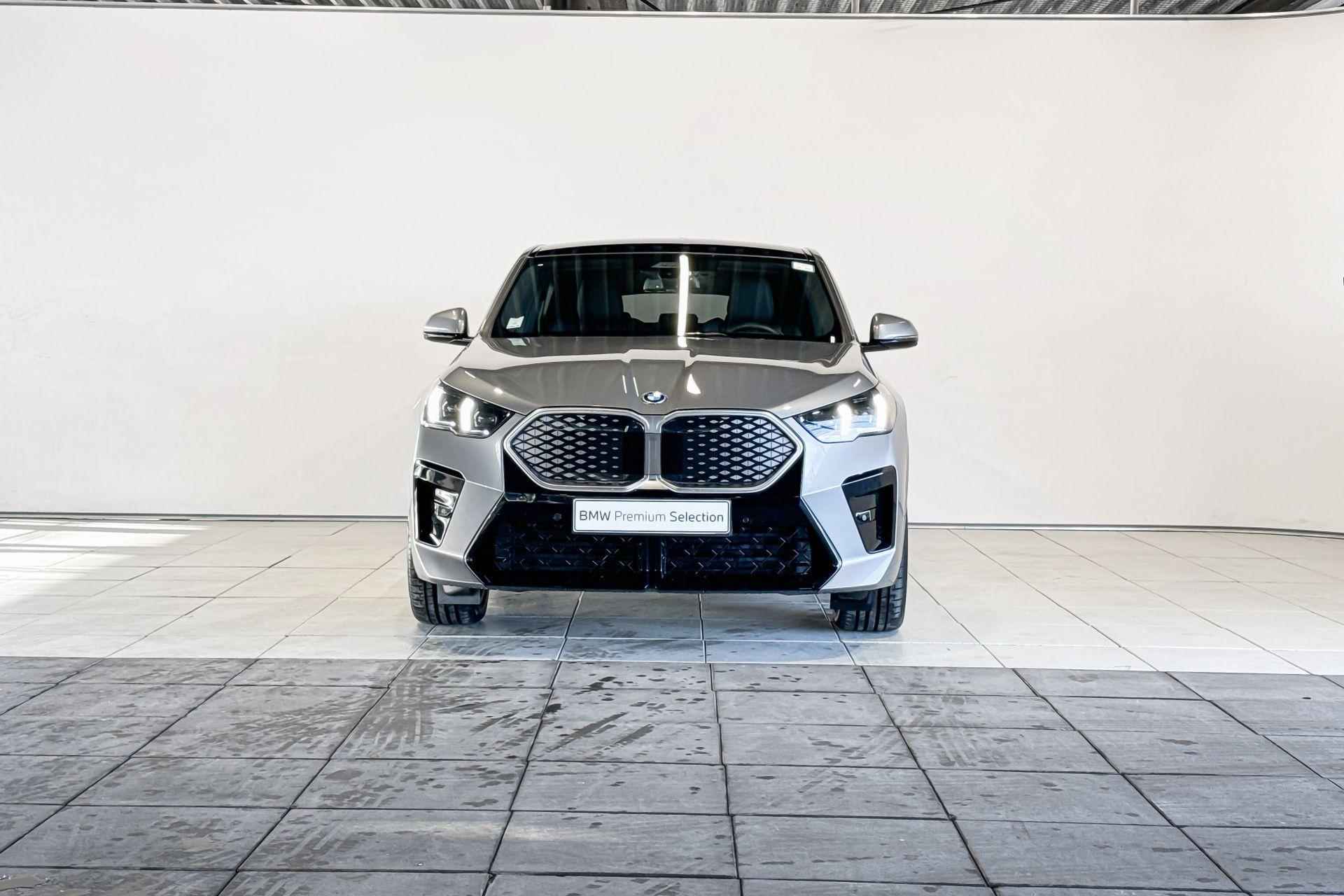 BMW iX2 xDrive30 M Sportpakket - 5/20