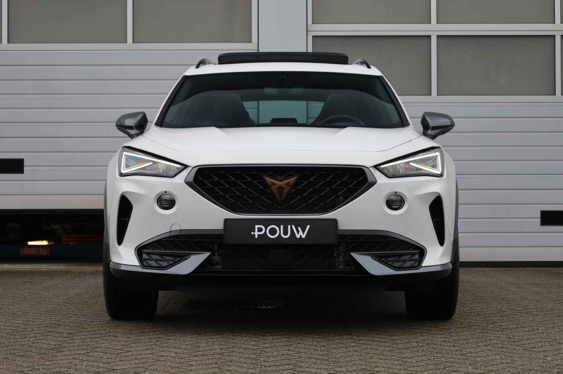 CUPRA Formentor 1.4 e-Hybrid 204pk DSG | SoH 100%| Panoramadak | Navigatie | Stoelverwarming | Achteruitrijcamera - 10/48