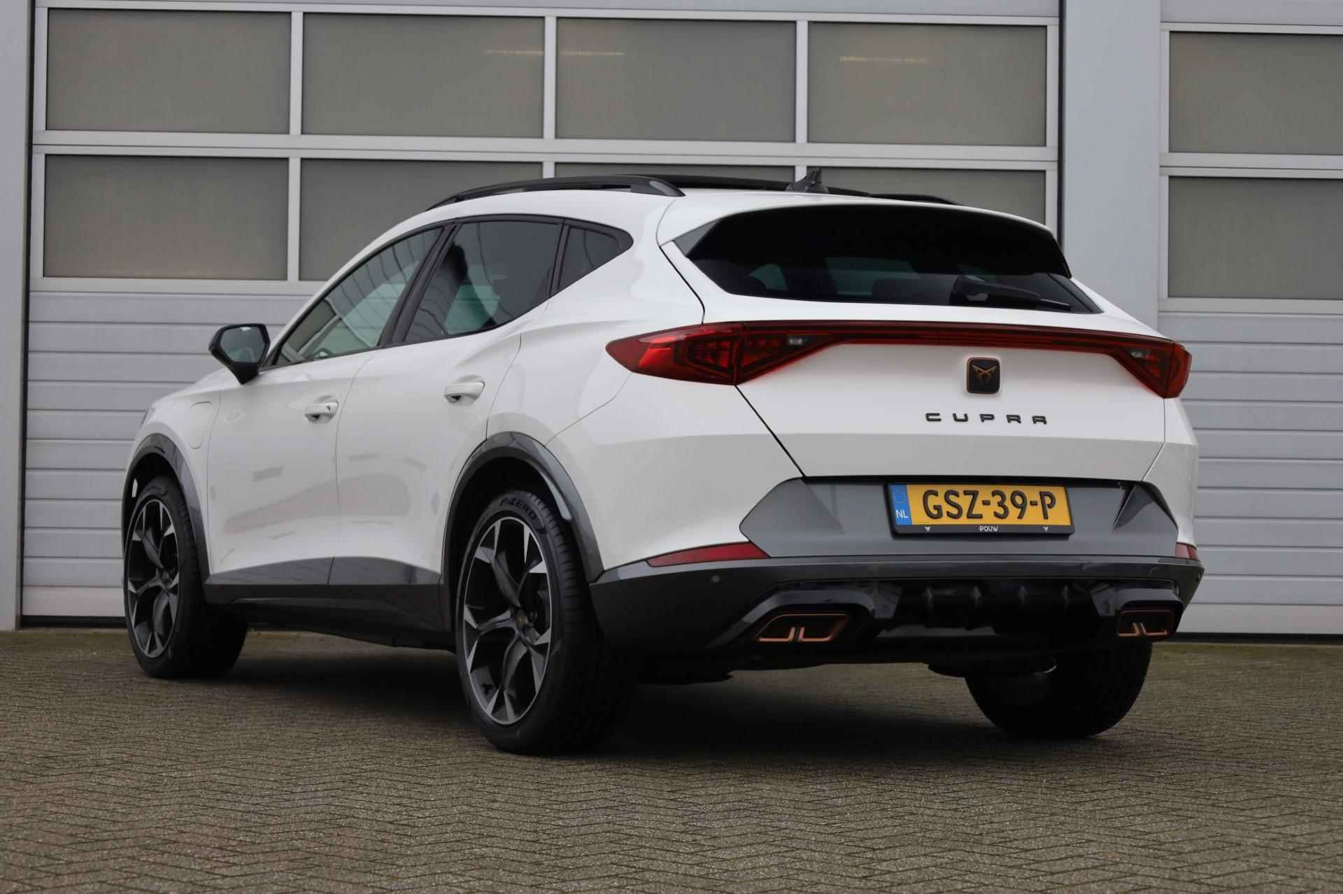 CUPRA Formentor 1.4 e-Hybrid 204pk DSG | SoH 100%| Panoramadak | Navigatie | Stoelverwarming | Achteruitrijcamera - 15/48