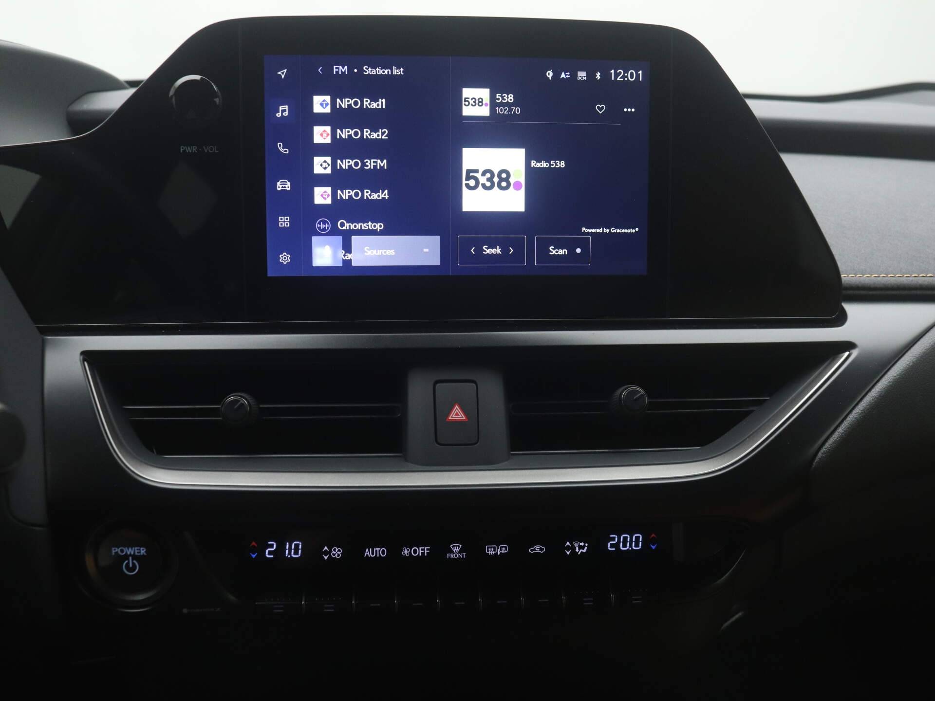 Lexus UX 250h Preference Line *Demo* | Apple Carplay / Android Auto | - 7/39