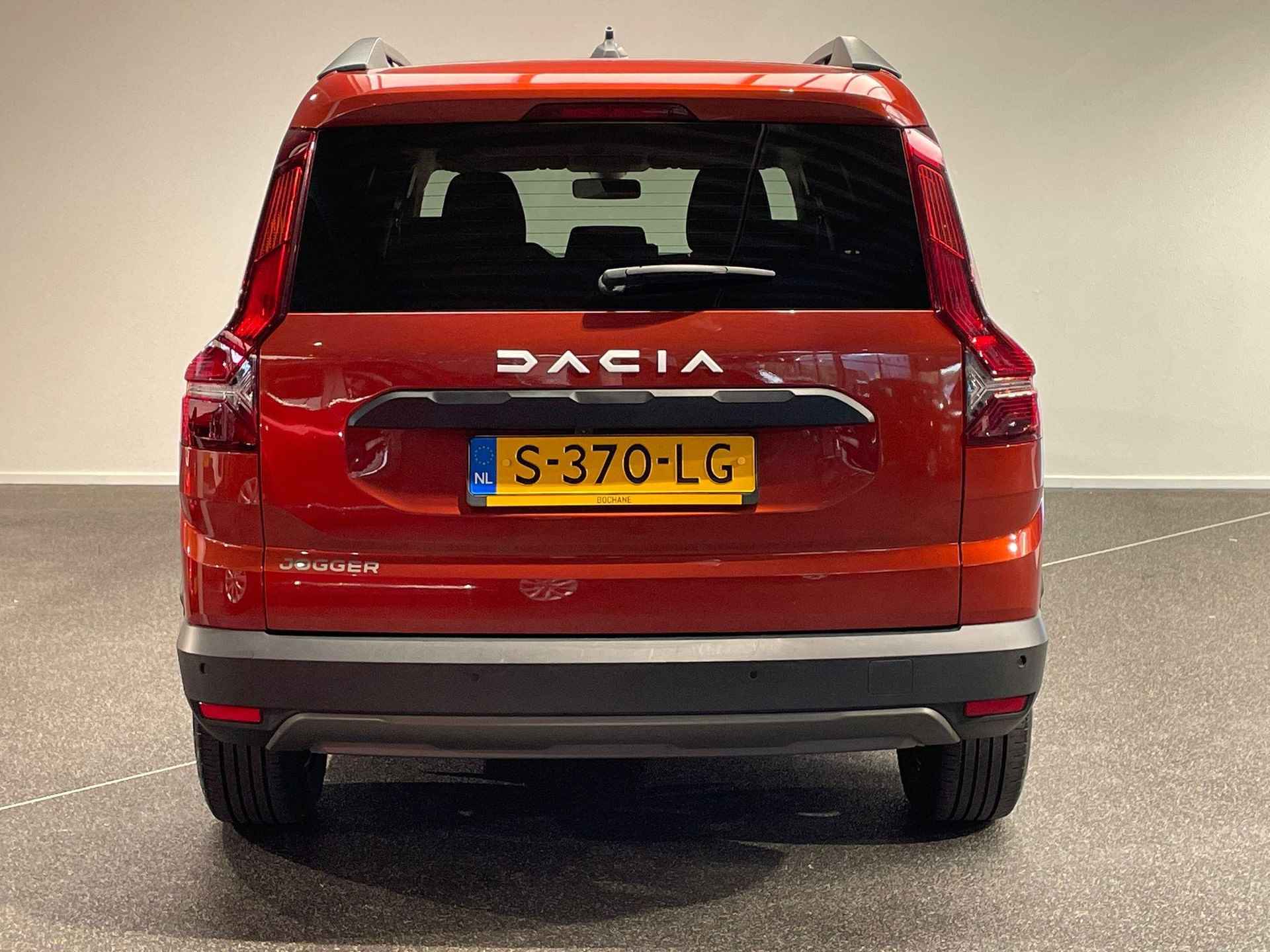 Dacia Jogger 1.0 TCe 110 Expression | 7-Persoons | Navigatie | Achteruitrijcamera - 15/36