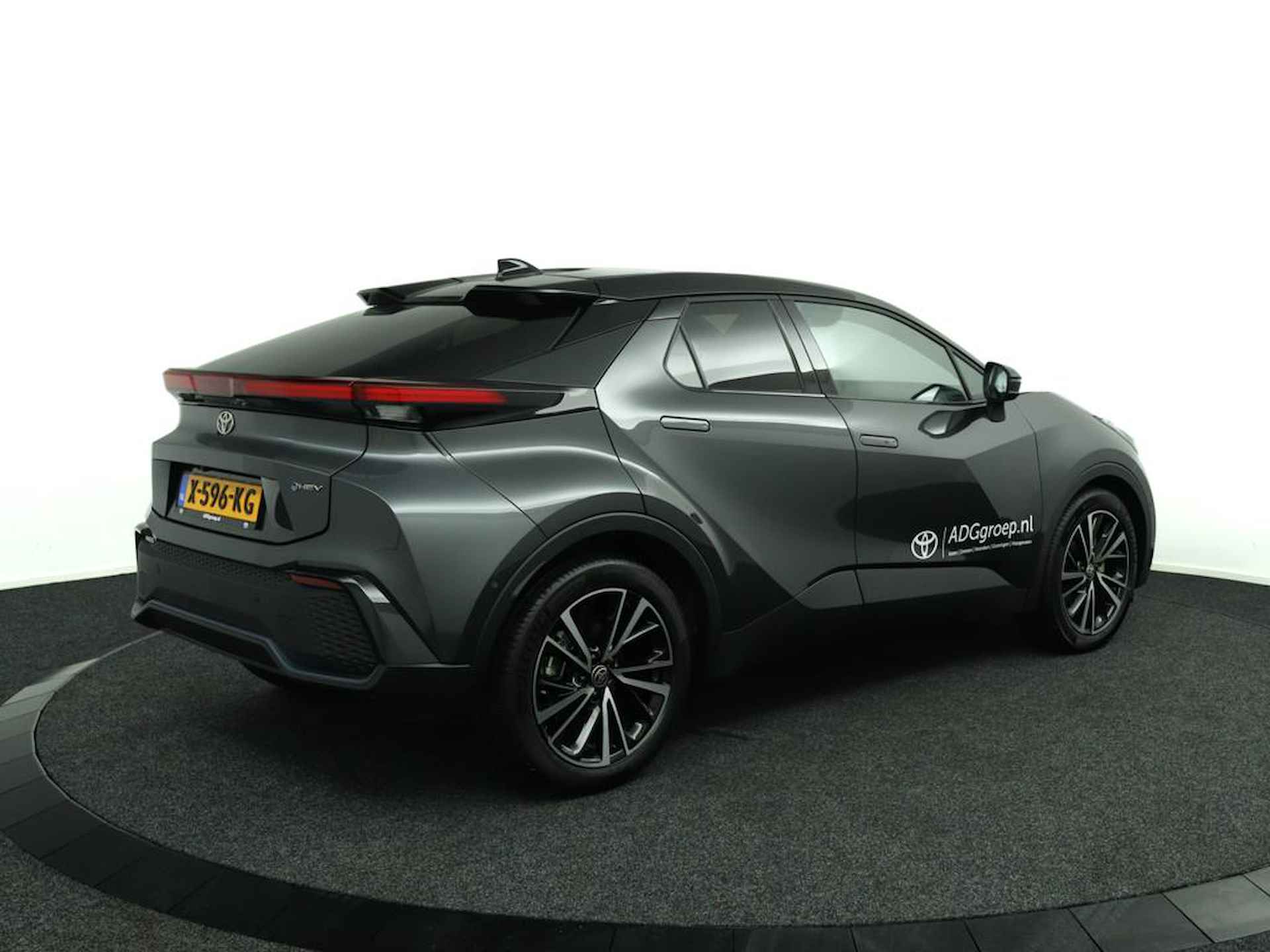 Toyota C-HR 1.8 Hybrid Executive | Next Generation Pack | Panorama Dak | JBL | Head Up Display | BI-Tone | 10 Jaar Garantie | - 3/67