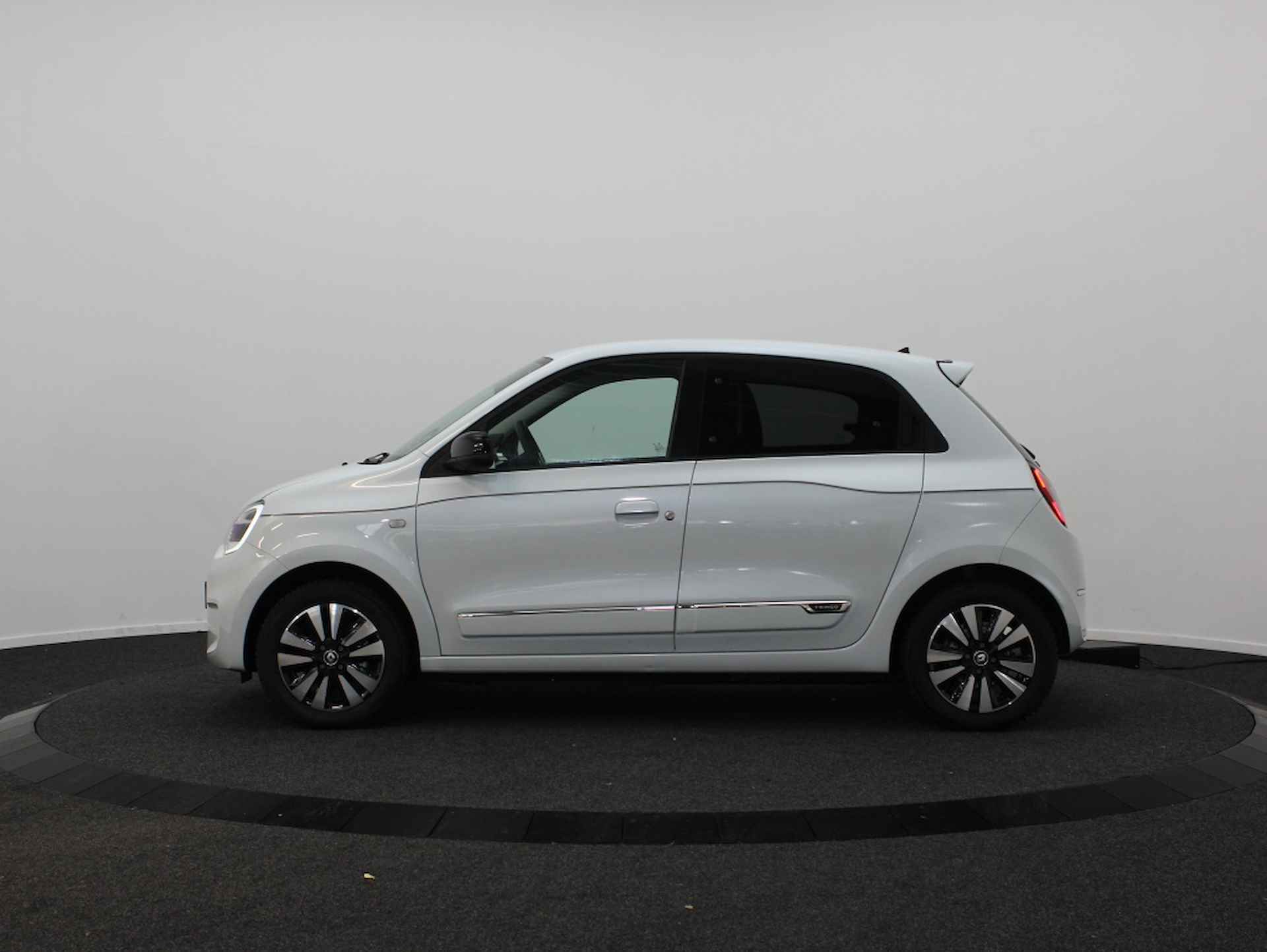 Renault Twingo  Electric Techno | Private lease 339 p.m. - 9/27