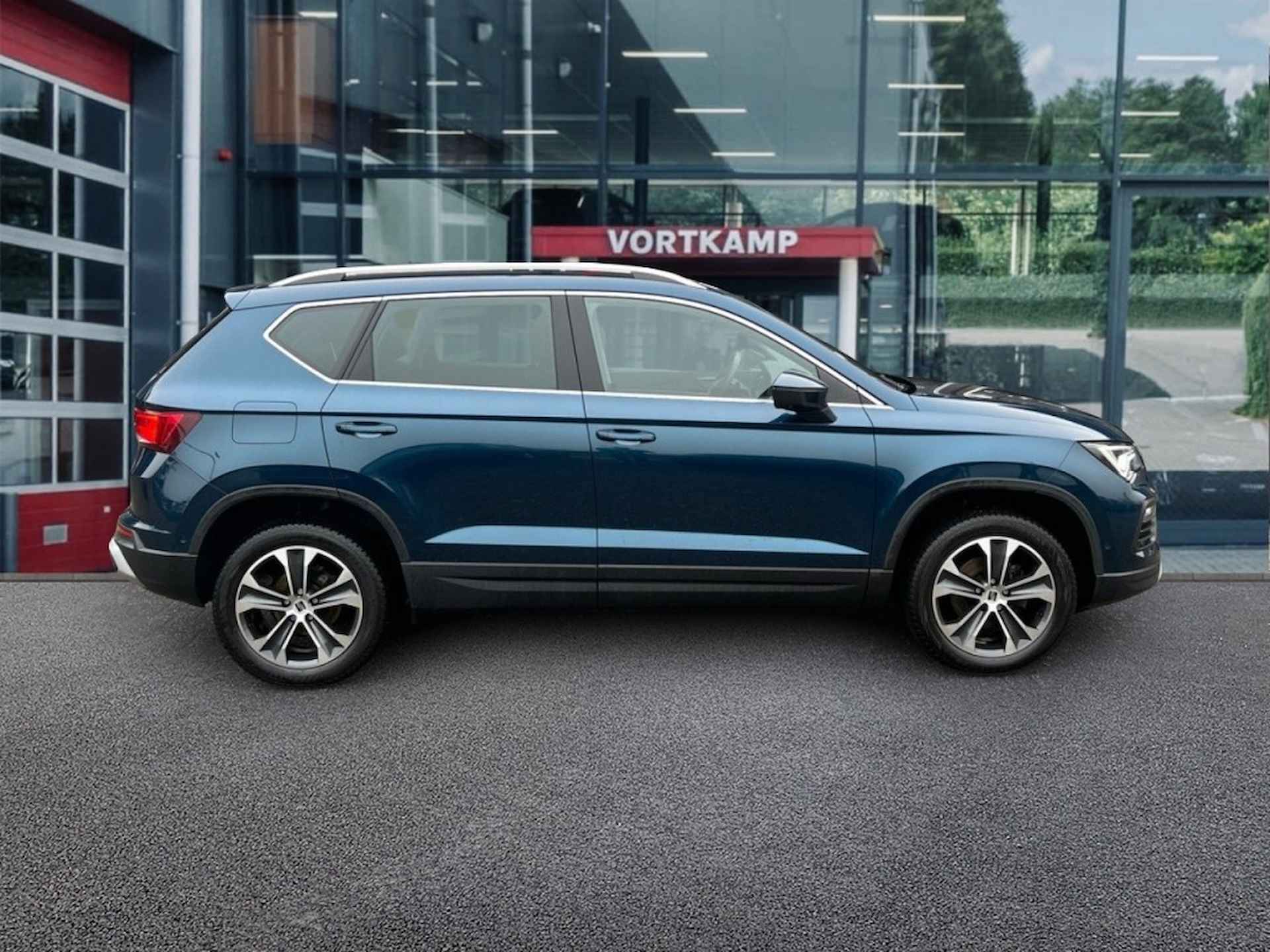 SEAT Ateca 1.5 TSI DSG STYLE TREKHAAK/PDC/CRUISE/CARPLAY/STOELVERW - 4/24