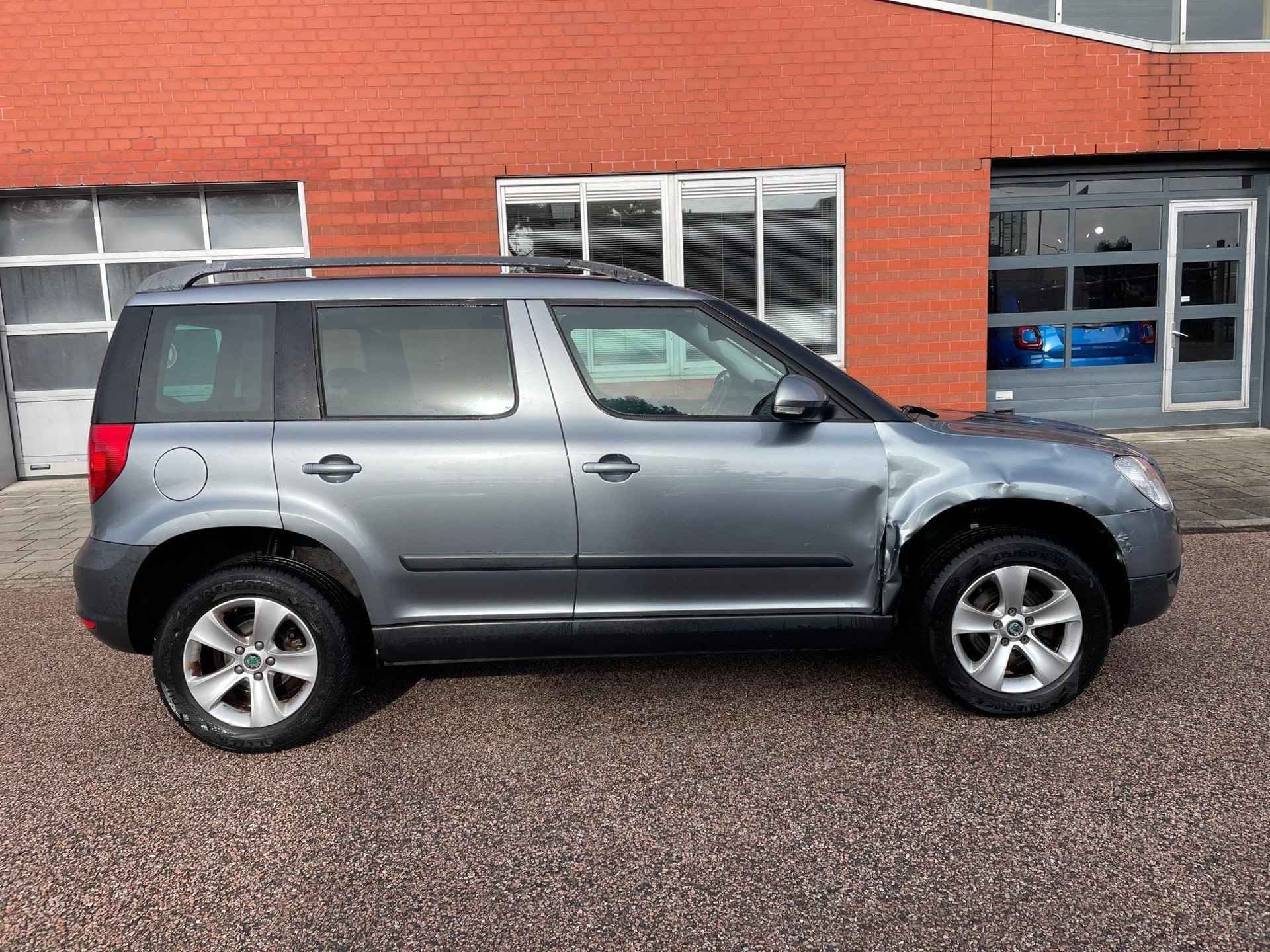 Skoda Yeti 1.2 TSI Ambition | Let op schade - 3/17