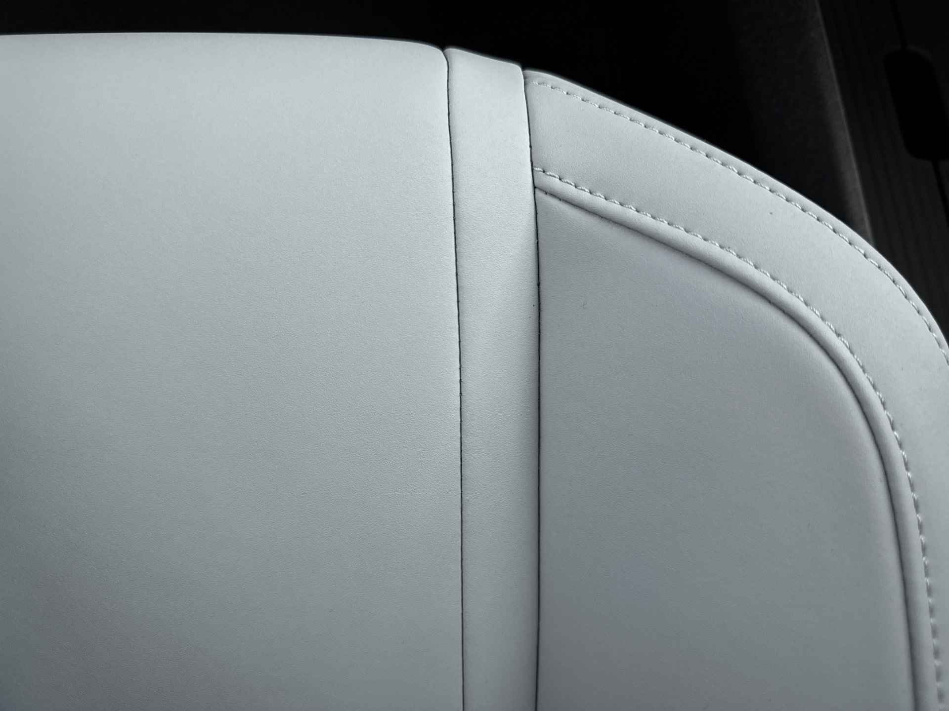 Volvo EX30 Twin Motor Performance Ultra | 20" | Breeze interieur | Stoel- Stuurverwarming - 26/33