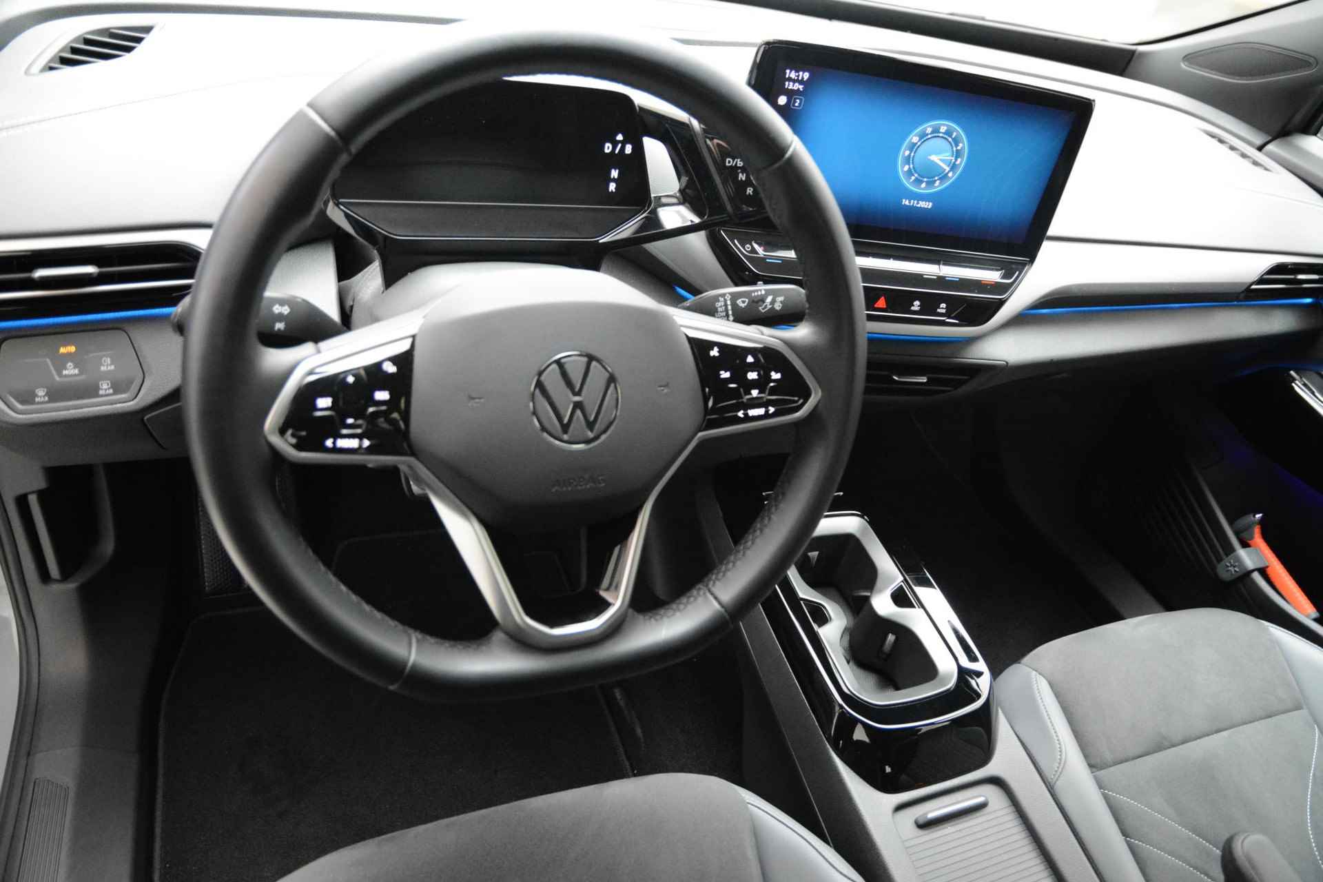 Volkswagen ID.5 Pro 77 kWh 204 PK | Demo | Navigatie | Camera | Parkeersensoren | Stoelverwarming | Adaptive cruise control | Climate control | Rijprofielen | Fabrieksgarantie | - 15/27