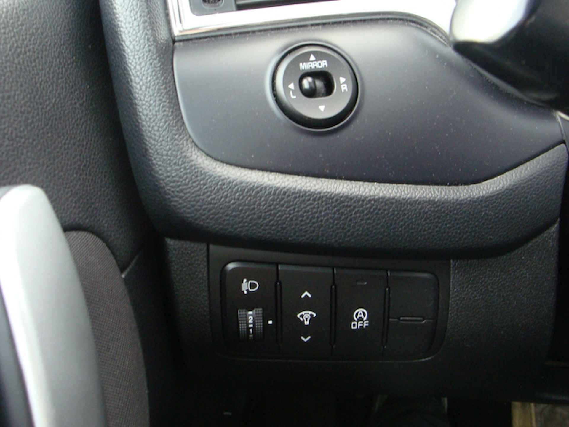 Kia Cee D 1.0 T-GDi  ComfortPlusLine Navigator - 21/27