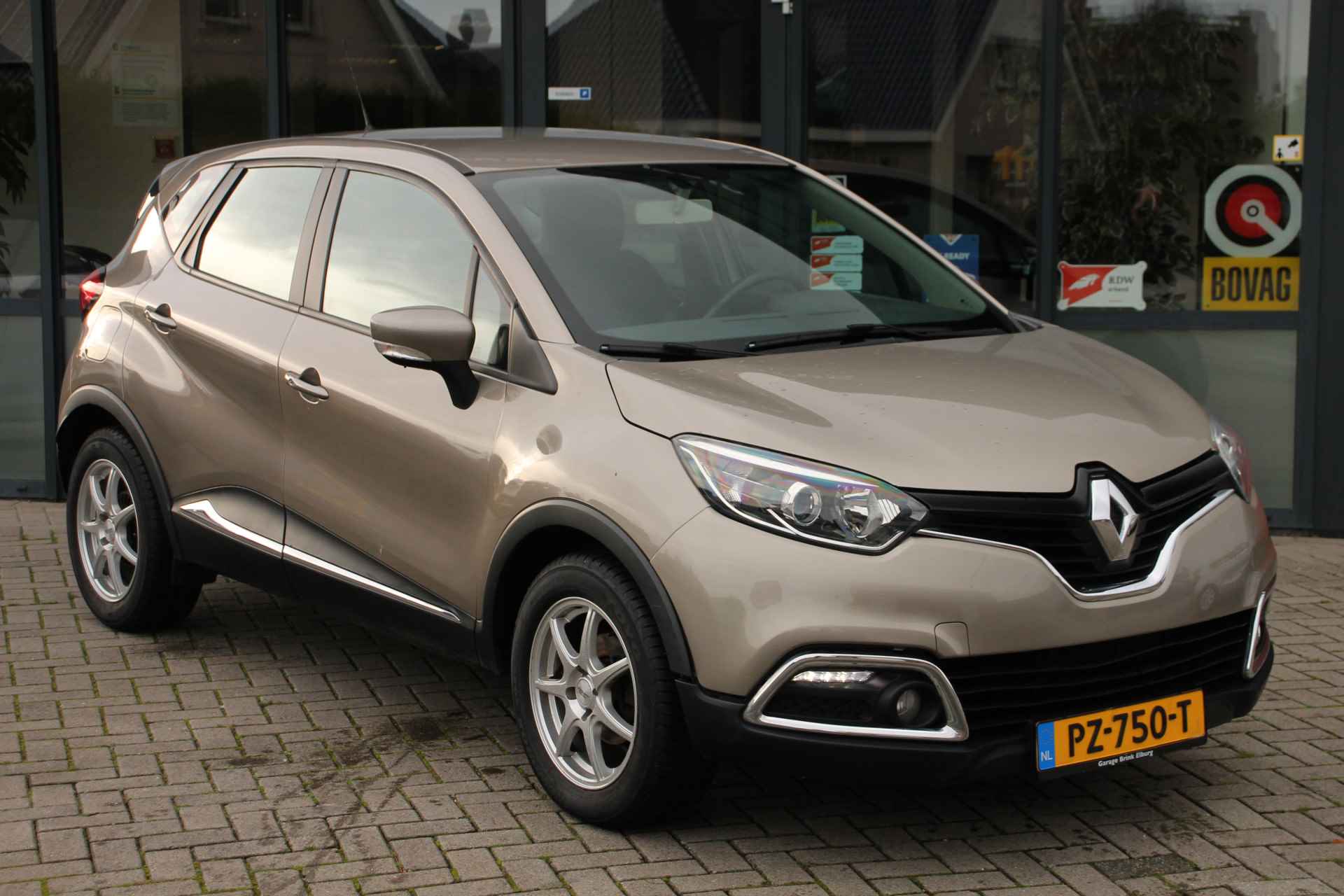 Renault Captur 0.9 TCe Expression | Lichtmetaal | Cruisecontrol | Rijklaar - 3/19