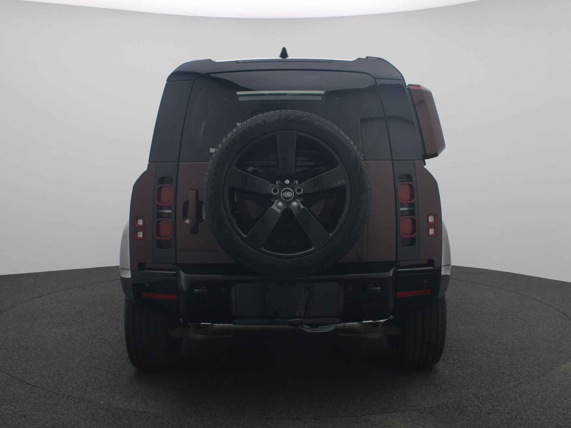 Land Rover Defender 110 2.0 P300e 110 Sedona Edition | Sedona Red remklauwen | Cold Climate Pack | - 6/52