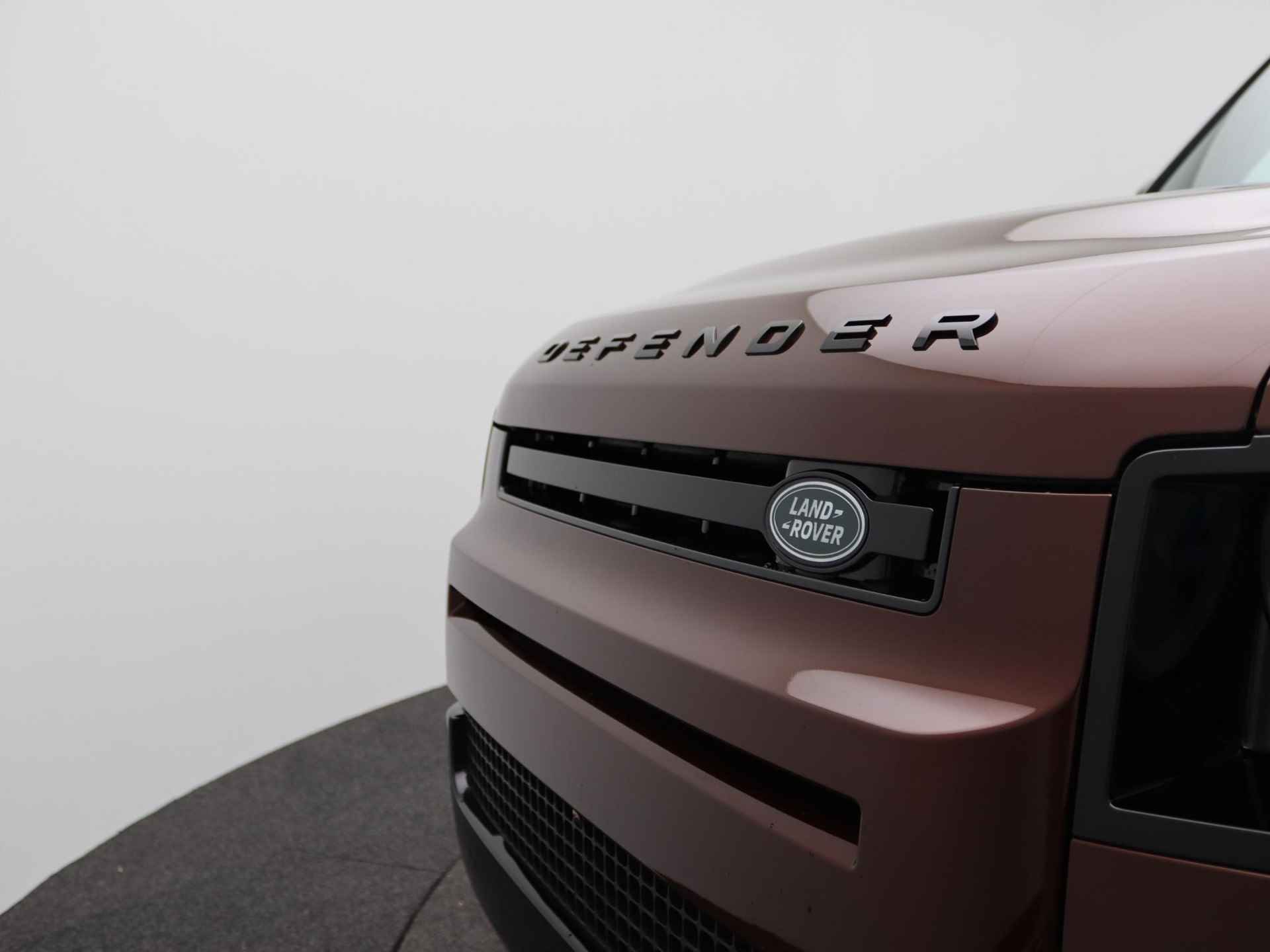 Land Rover Defender 110 2.0 P300e 110 Sedona Edition | Sedona Red remklauwen | Cold Climate Pack | - 39/52