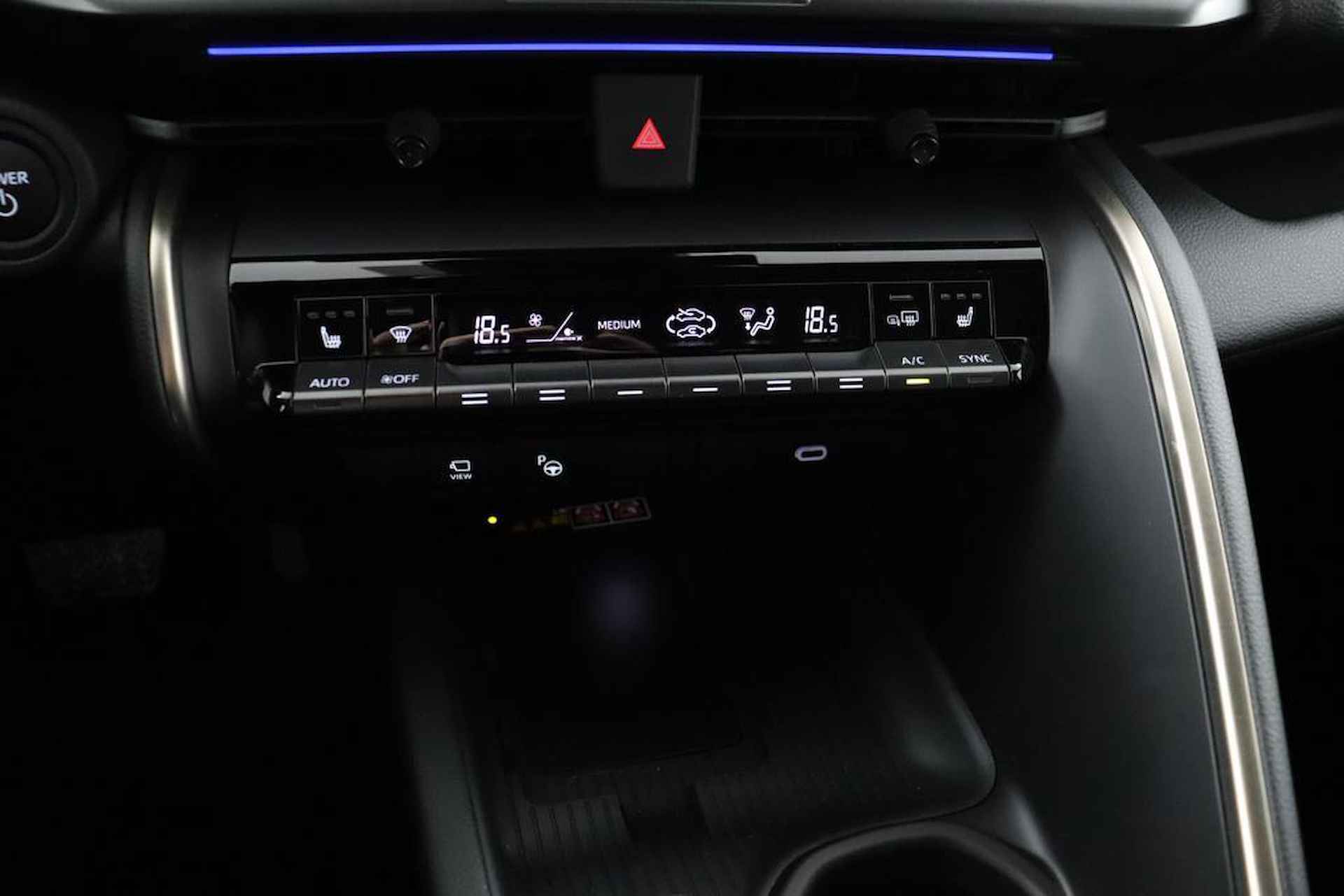 Toyota C-HR 1.8 Hybrid Executive | Adaptive Cruise Control | Navigatie | Apple carplay | Android Auto | - 7/59