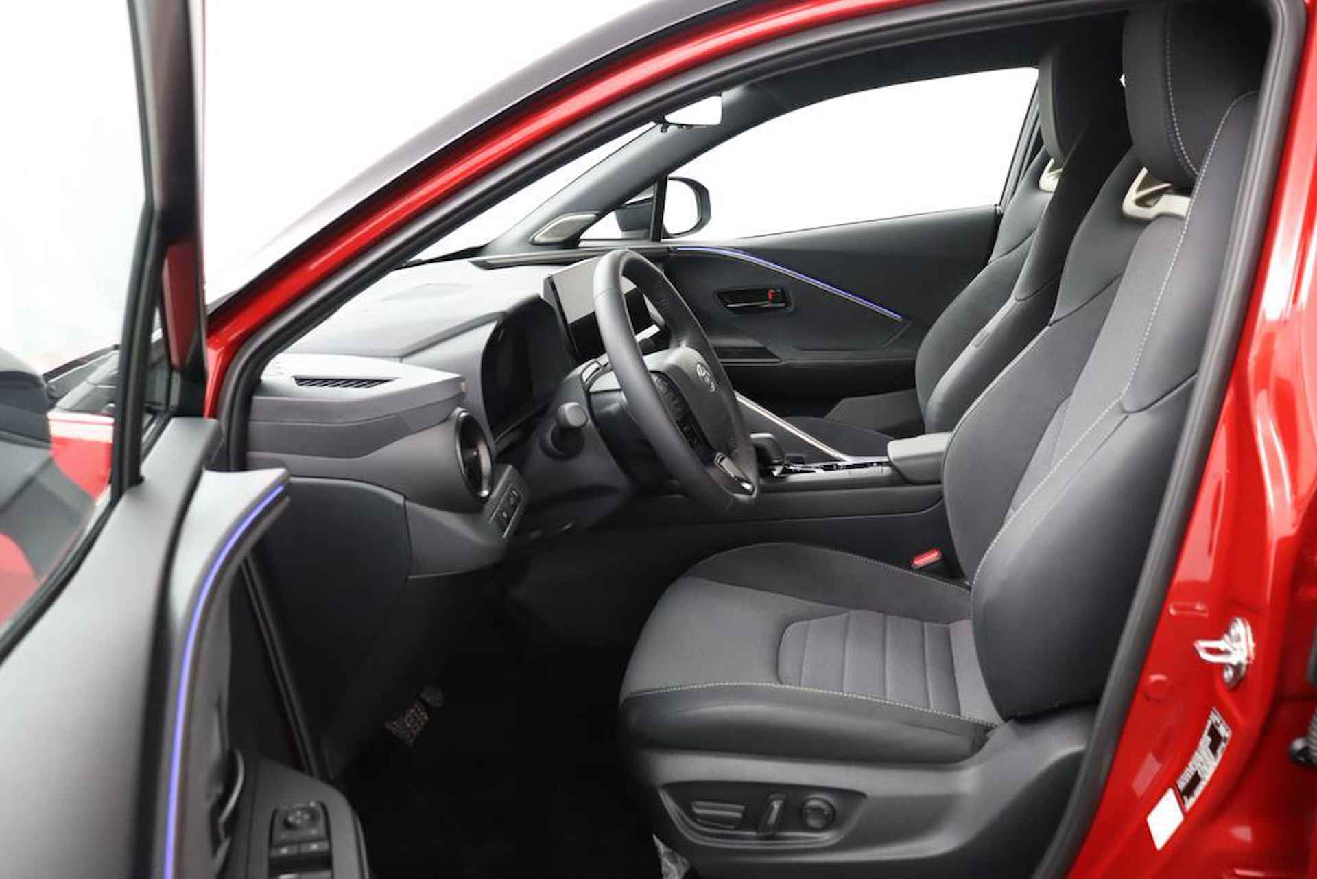 Toyota C-HR 1.8 Hybrid Executive | Adaptive Cruise Control | Navigatie | Apple carplay | Android Auto | - 17/59